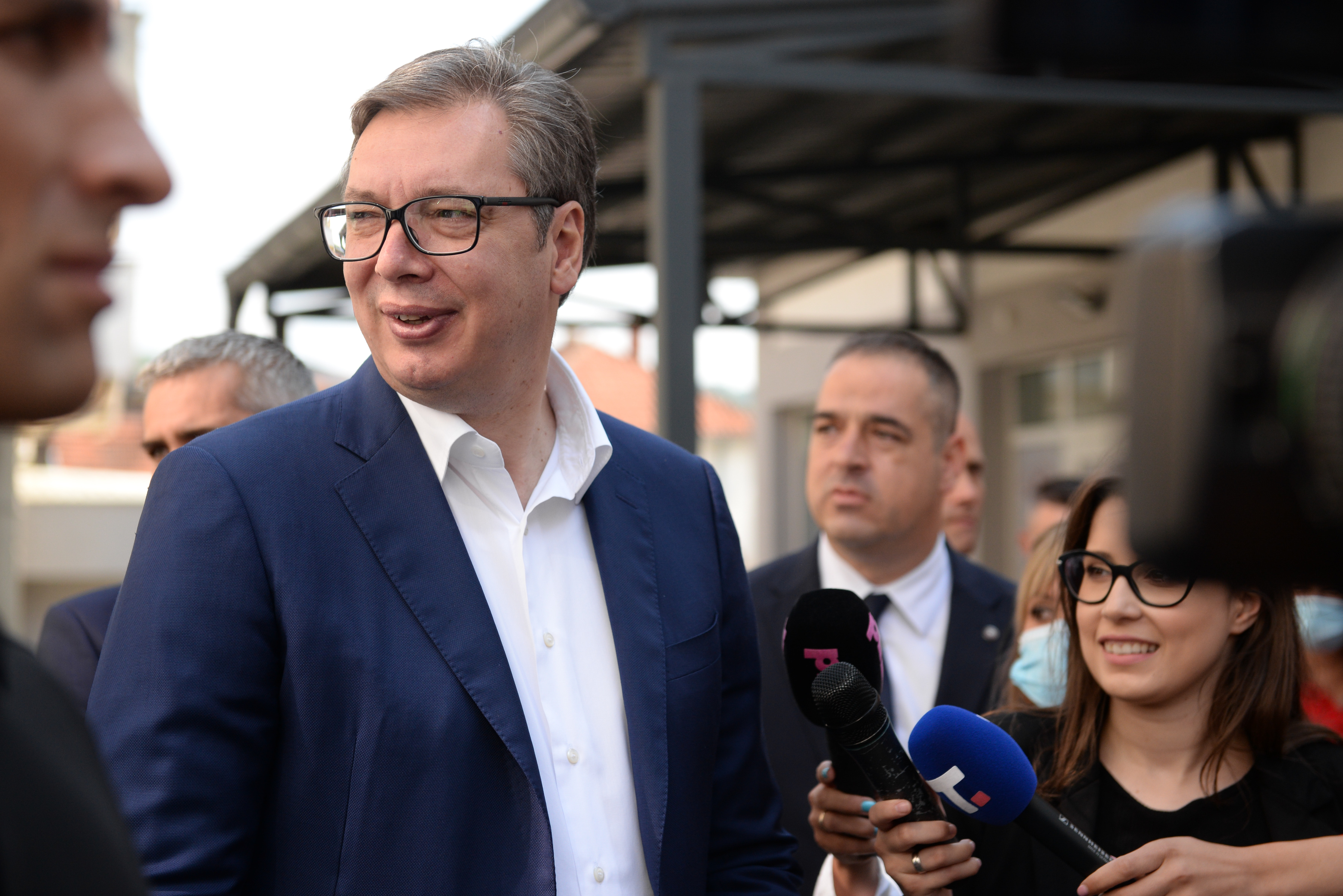 Despotovac, 21. jula 2021.-  Predsednik Aleksandar Vucic obisao je danas i Dom zdravlja u opstini Despotovac, i obecao nabavku mamografa, koji nedostaje toj zdravstvenoj ustanovi. FOTO TANJUG/ JADRANKA ILIC/ bg