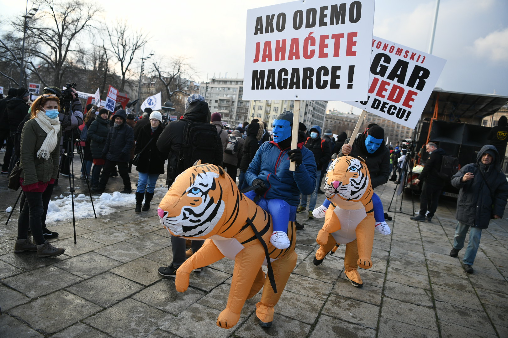 Beograd 16. januar 2021. Udruzenje radnika na internetu (frilenseri) protest ispred Narodne skupstine u Beogradu  Foto:Vesna Lalić/Nova.rs