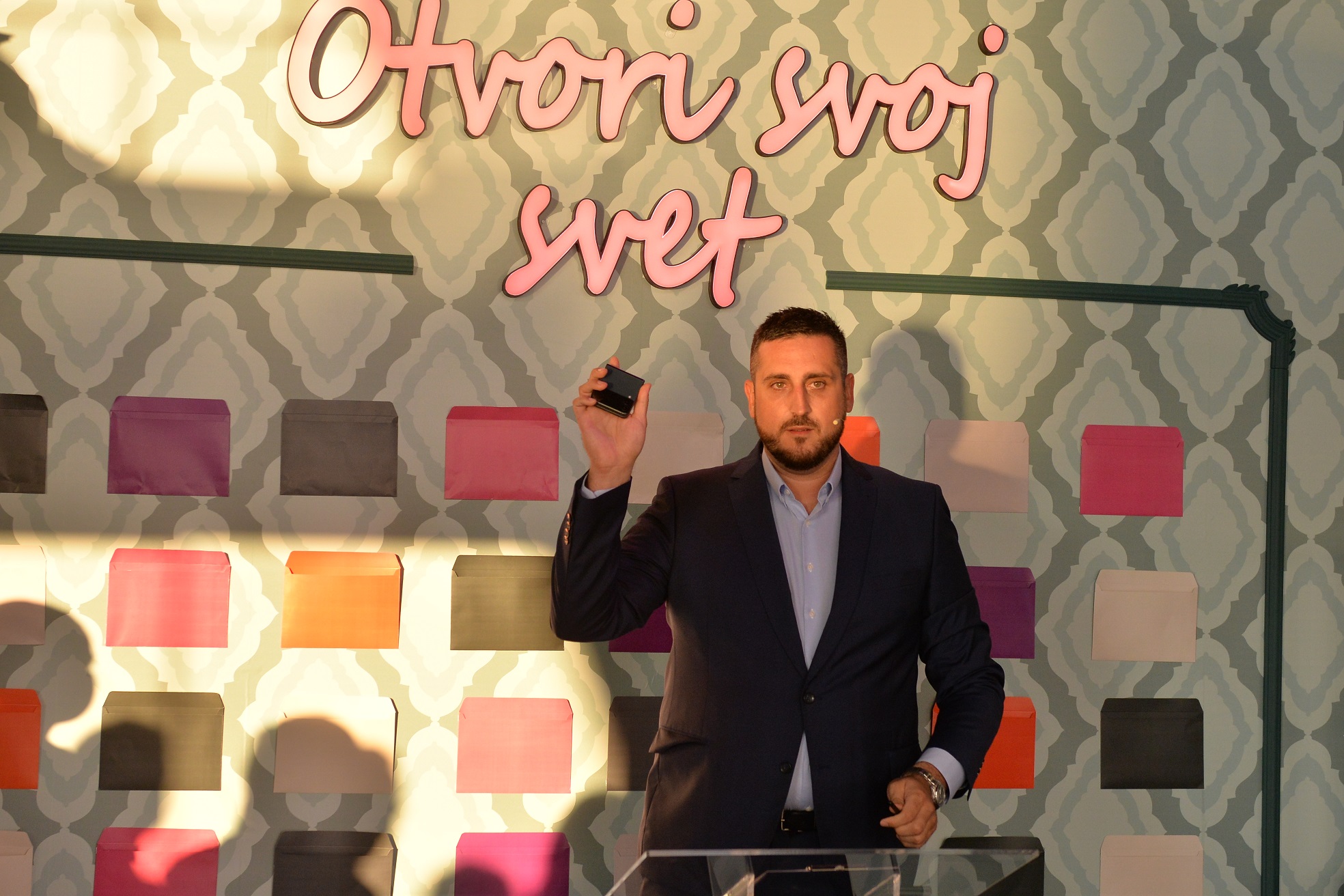 1630063617-Nemanja-Ratkovic-Samsung.JPG