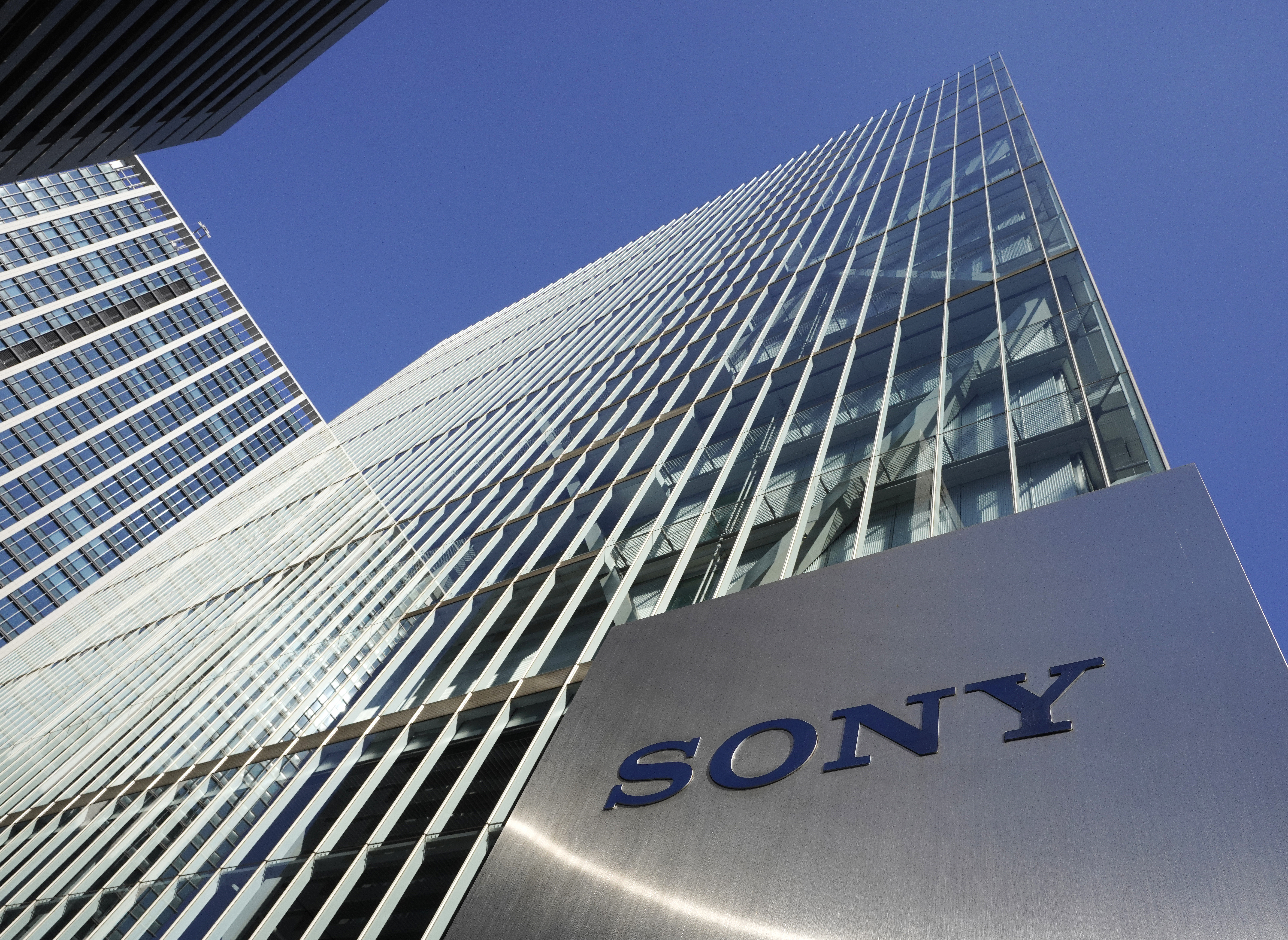 epa08983309 Exterior view of the headquarters of Sony Corp. in Tokyo, Japan, 03 February 2021. Sony will announce its 2020 Q3 results, as well as results from April to December 2020, on 03 February 2021.  EPA-EFE/KIMIMASA MAYAMA