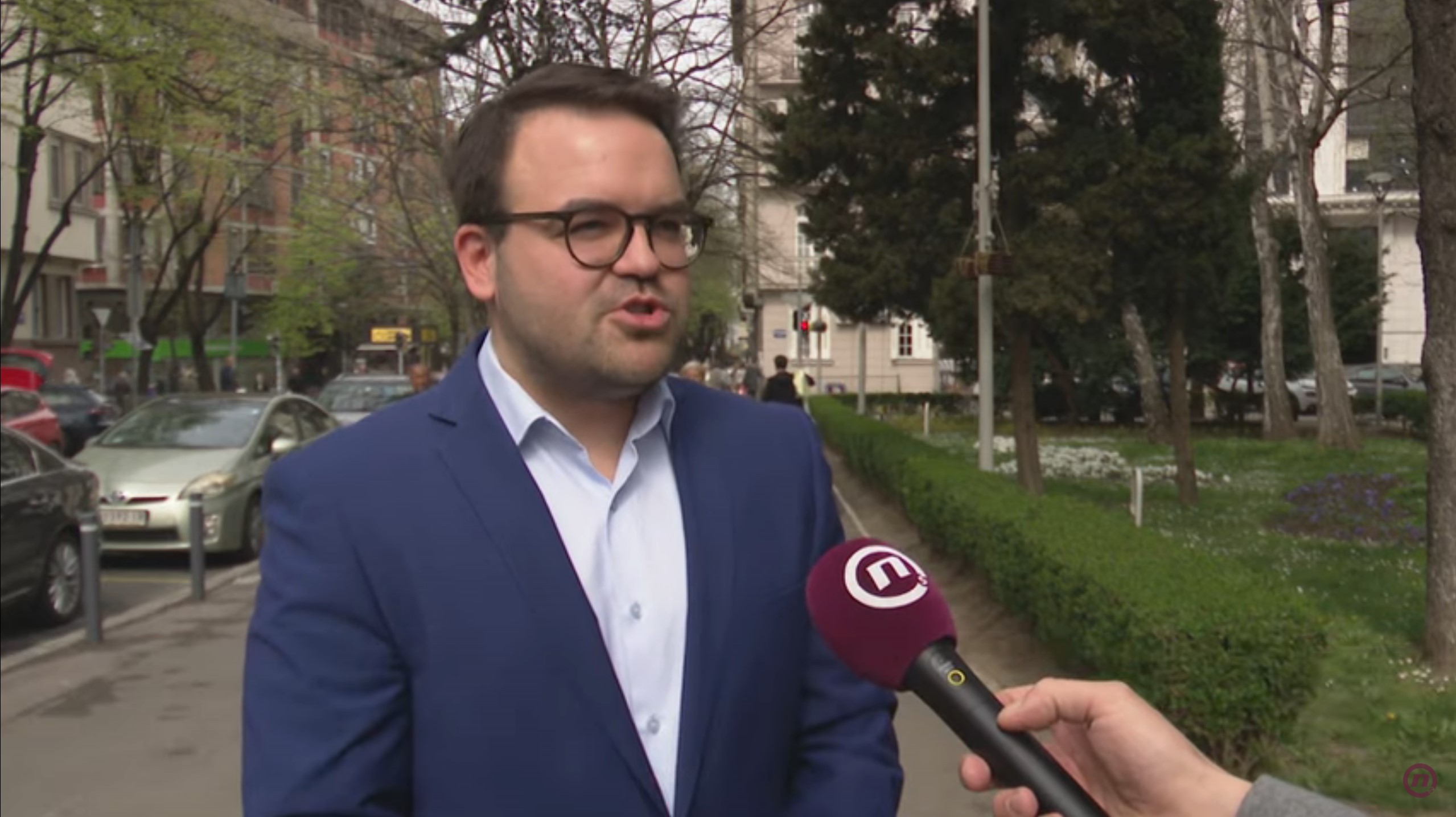 Stefan Jovanović. Ljuti li Jeremić opoziciju, prilog, emisija Među nama, Medju nama Foto: NOVA S