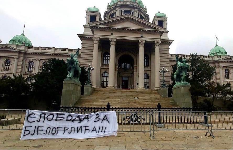 1a21e2dc-b897-449b-b1fa-b2691476cbb1