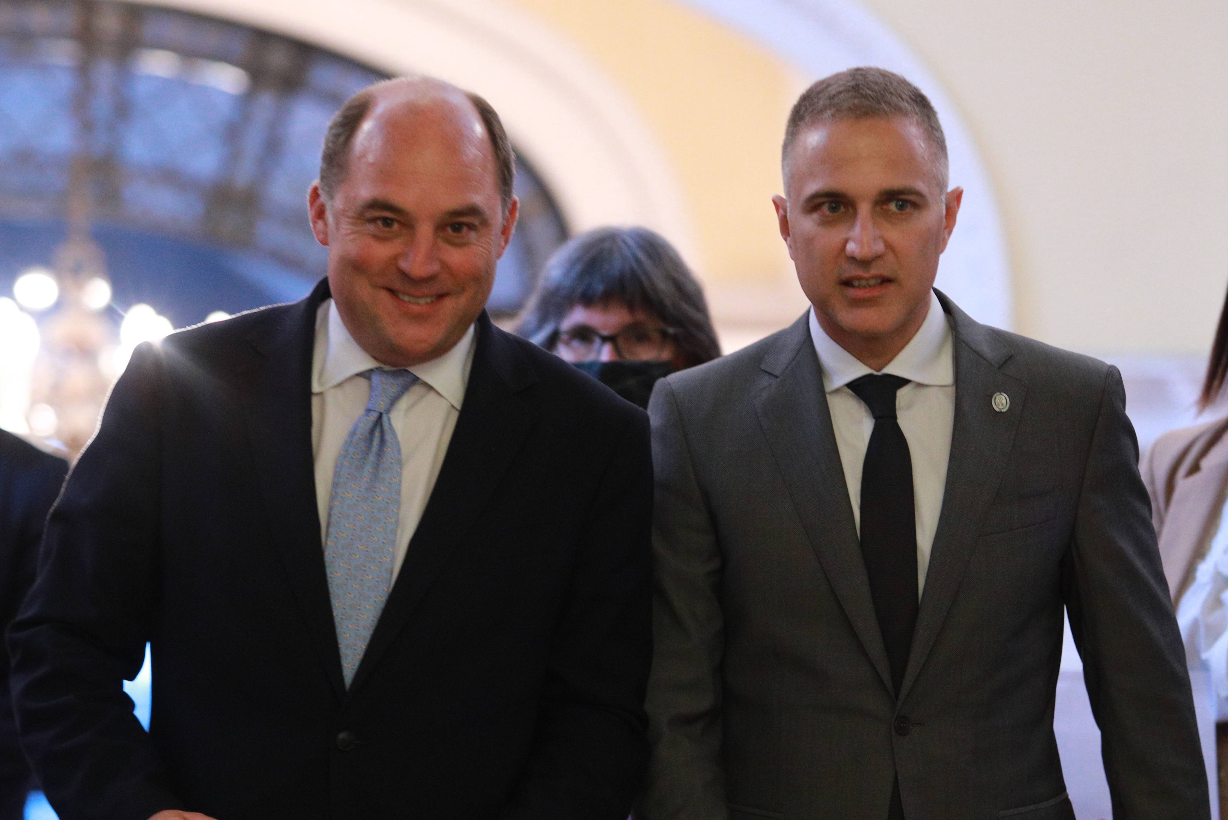 Beograd, 16.06.2021. - Potpredsednik Vlade i ministar odbrane Nebojsa Stefanovic i ministar odbrane Velike Britanije Ben Volas odrzali su konferenciju za novinare nakon sastanka, danas u zgradi Starog Generalstaba u Beogradu.  (BETAPHOTO/MILOS MISKOV/MO)