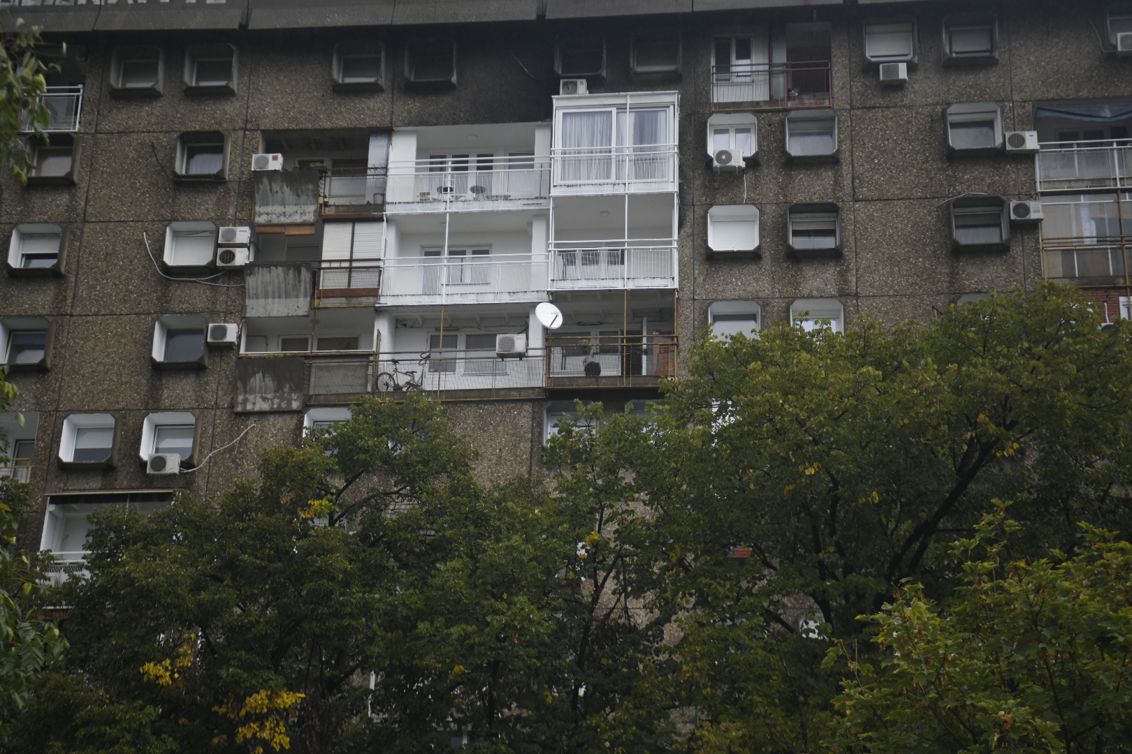 Beograd 26. septembar 2020. Stambena zgrada u kojoj se dogodio pozar, Televizorke Foto:Nemanja Jovanović/Nova.rs