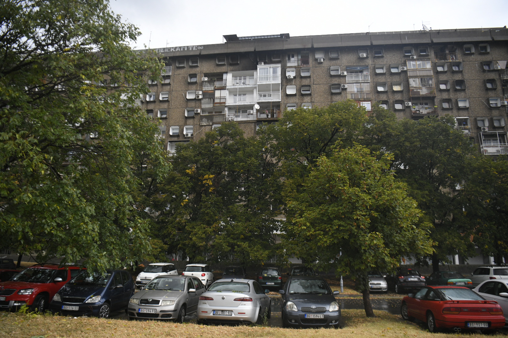 Beograd 26. septembar 2020. Stambena zgrada u kojoj se dogodio pozar, Televizorke Foto:Nemanja Jovanović/Nova.rs