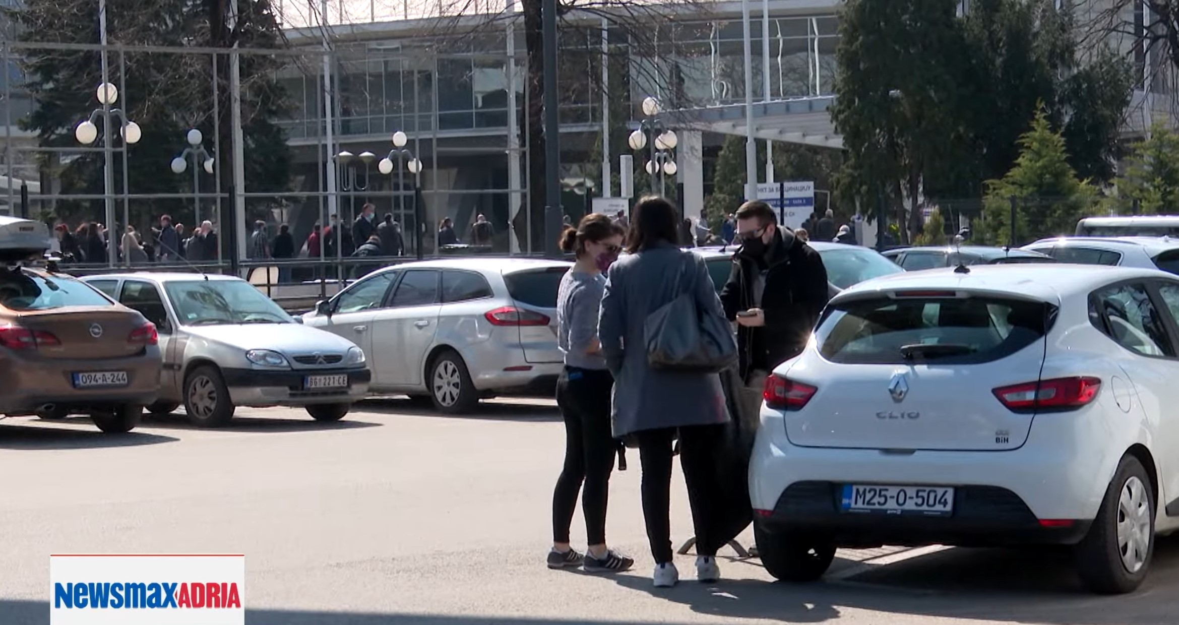 Pregled dana,
VAKCINACIJA
Sve manje domaćih, a sve više stranih državljana se vakciniše