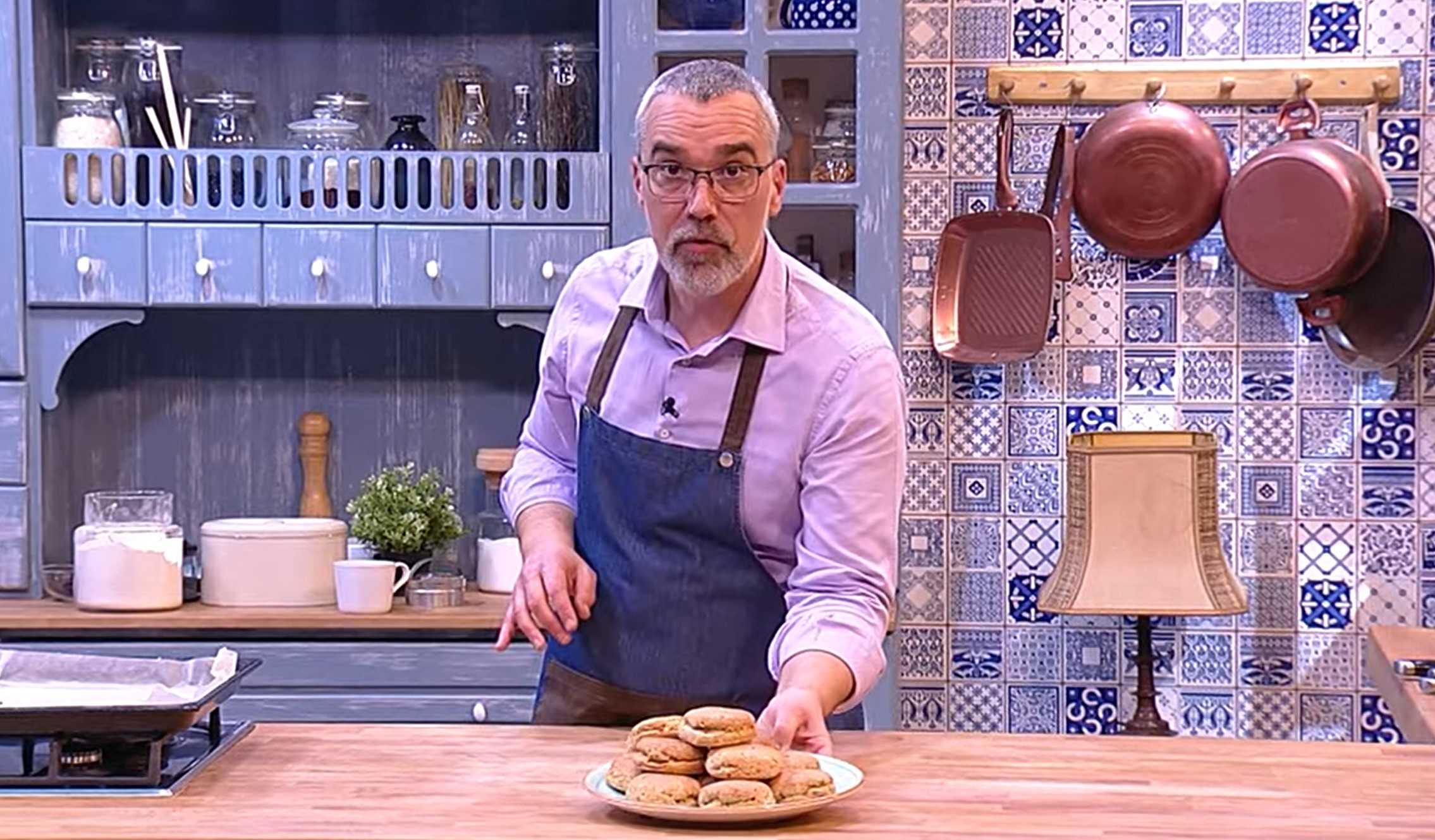 Domaćinske Priče - Pogačice sa čvarcima - 18.02.2021.