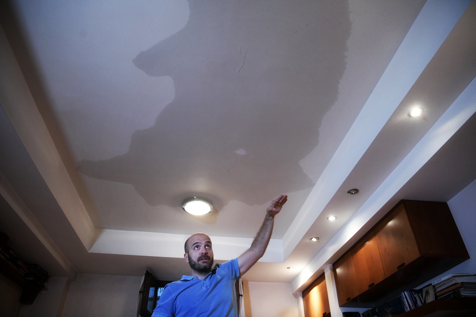 Beograd, 20.07.2021. Bežanijska kosa, Komšije Aleksandra Šapića, problem, radovi na kući, probila voda u podrumu, širi se Aleksandar Šapić, komšije ljute Foto: Vesna Lalić/Nova.rs