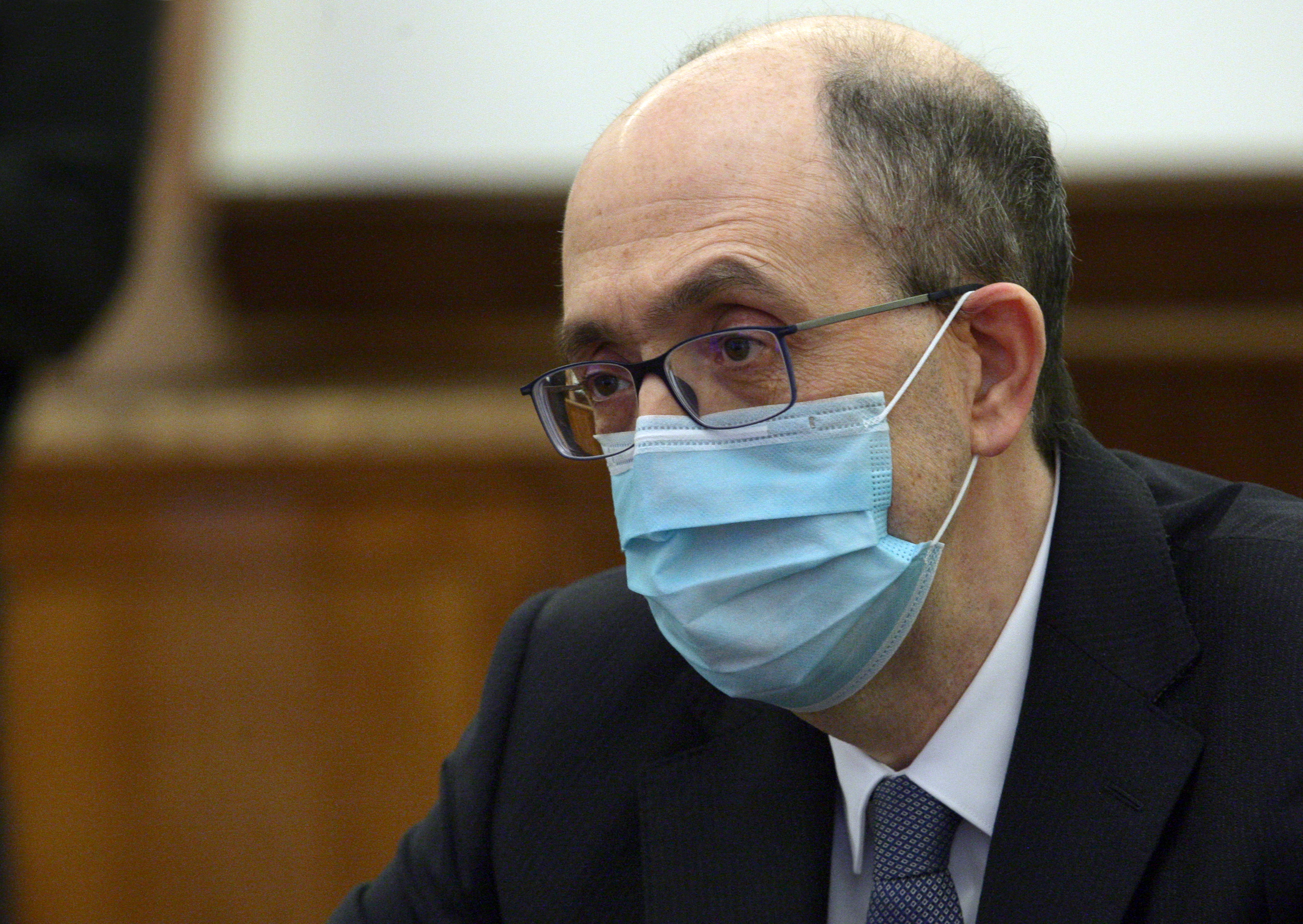 Beograd, 5. aprila 2021. -  Predsednik Srbije Aleksandar Vucic sastao se sa ambasadorom Italije Karlom Lo Kasom.  FOTO TANJUG/ SAVA RADOVANOVIC/ bg