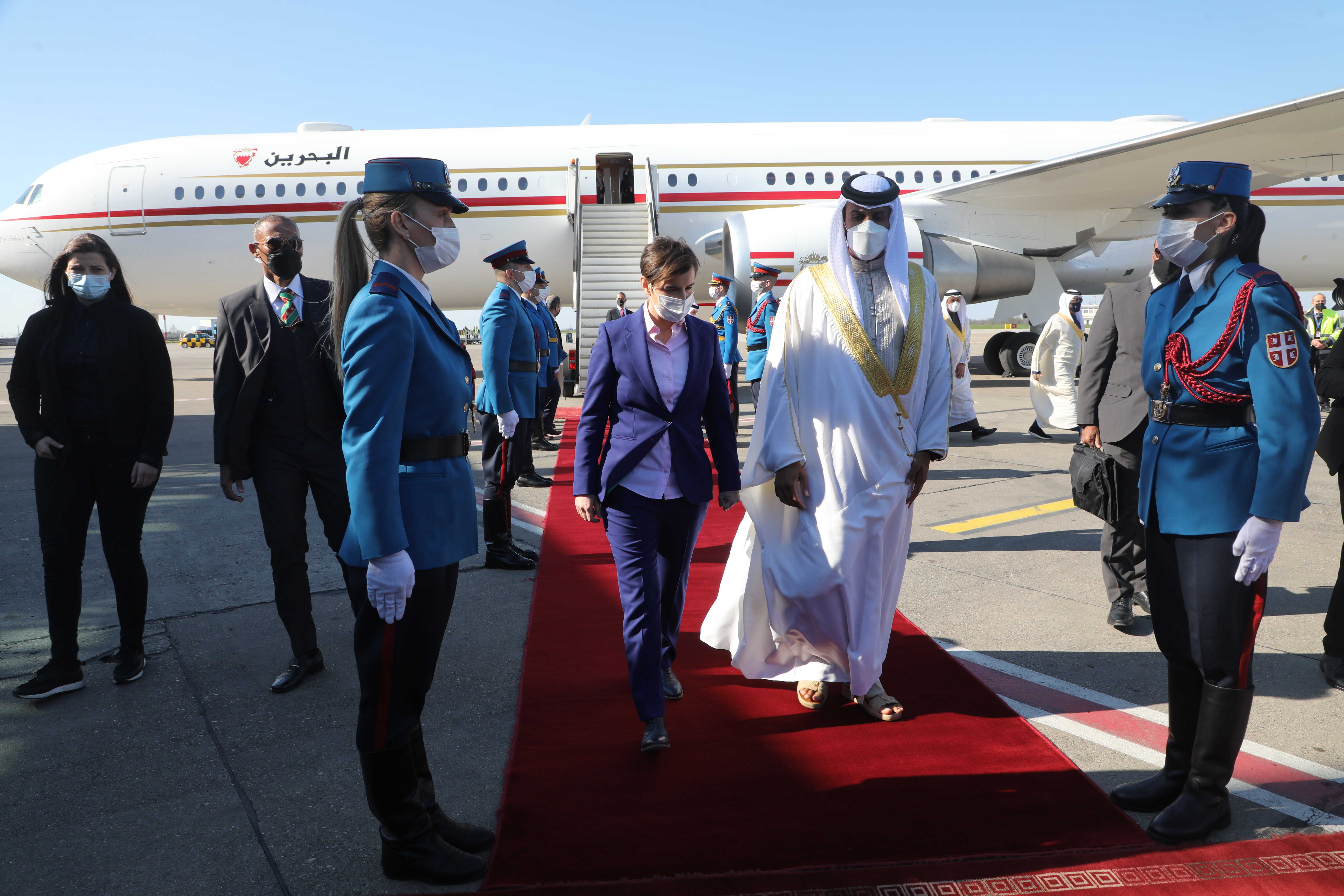 ANA BRNABIC I SEIK NASER BIN HAMAD ISA AL KALIF