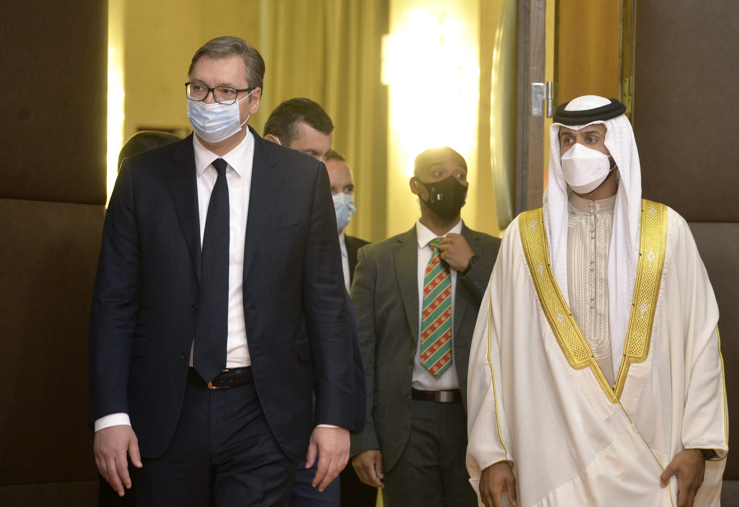 Beograd, 5. aprila 2021 - Izjave za medije nakon sastanka predsednika Republike Aleksandra Vucica sa seikom Naserom bin Hamadom  bin Isom Al Kalifom i delegacijom Kraljevine Bahrein. FOTO TANJUG/ RADE PRELIC/bs