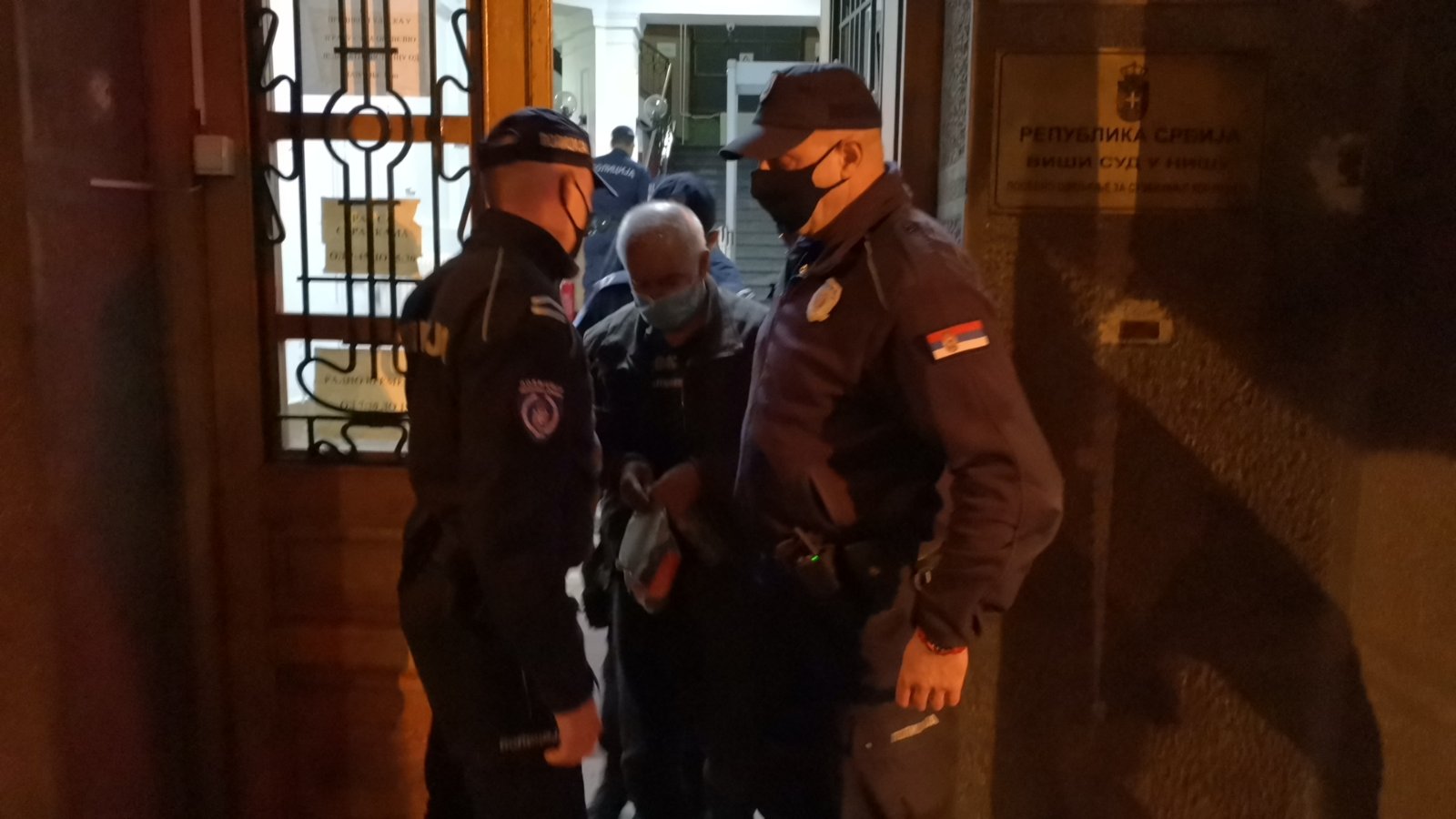 Goran Džonić odvođenje u zatvor, Niš, pritvor