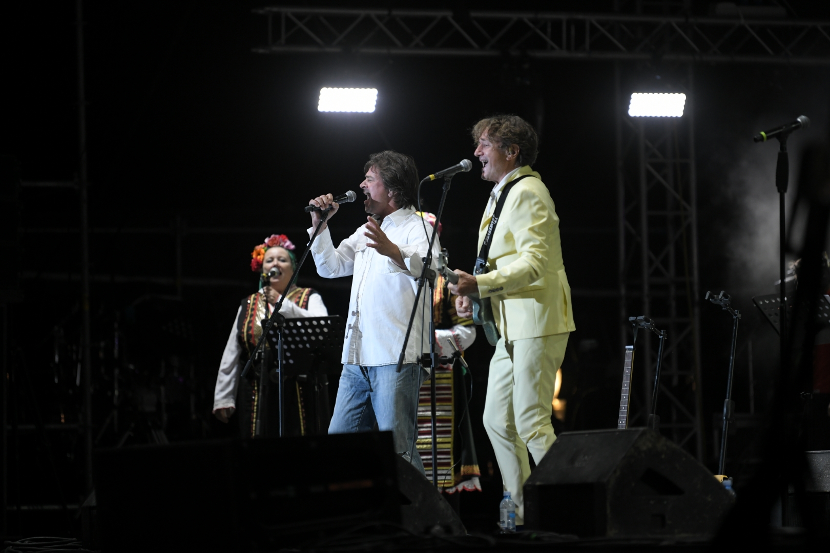 Beograd 18. avgust 2021. Prvo vece Beogradskog Bir festa na Uscu, Belgrade Beer Fest 2021, Muzički festival Belgrade Beer fest 2021 Alen Islamovic i Goran Bregovic  Foto:Dragan Mujan/Nova.rs