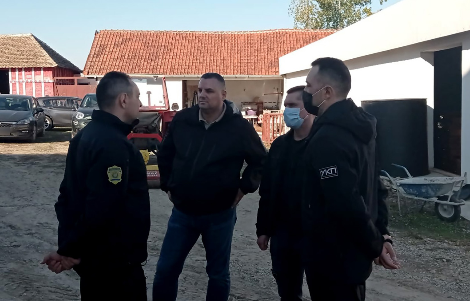 Aleksandar Vulin. Ub, policija, hapšenje, marihuana, trava, konoplja, droga, farma, laboratorija Foto: MUP