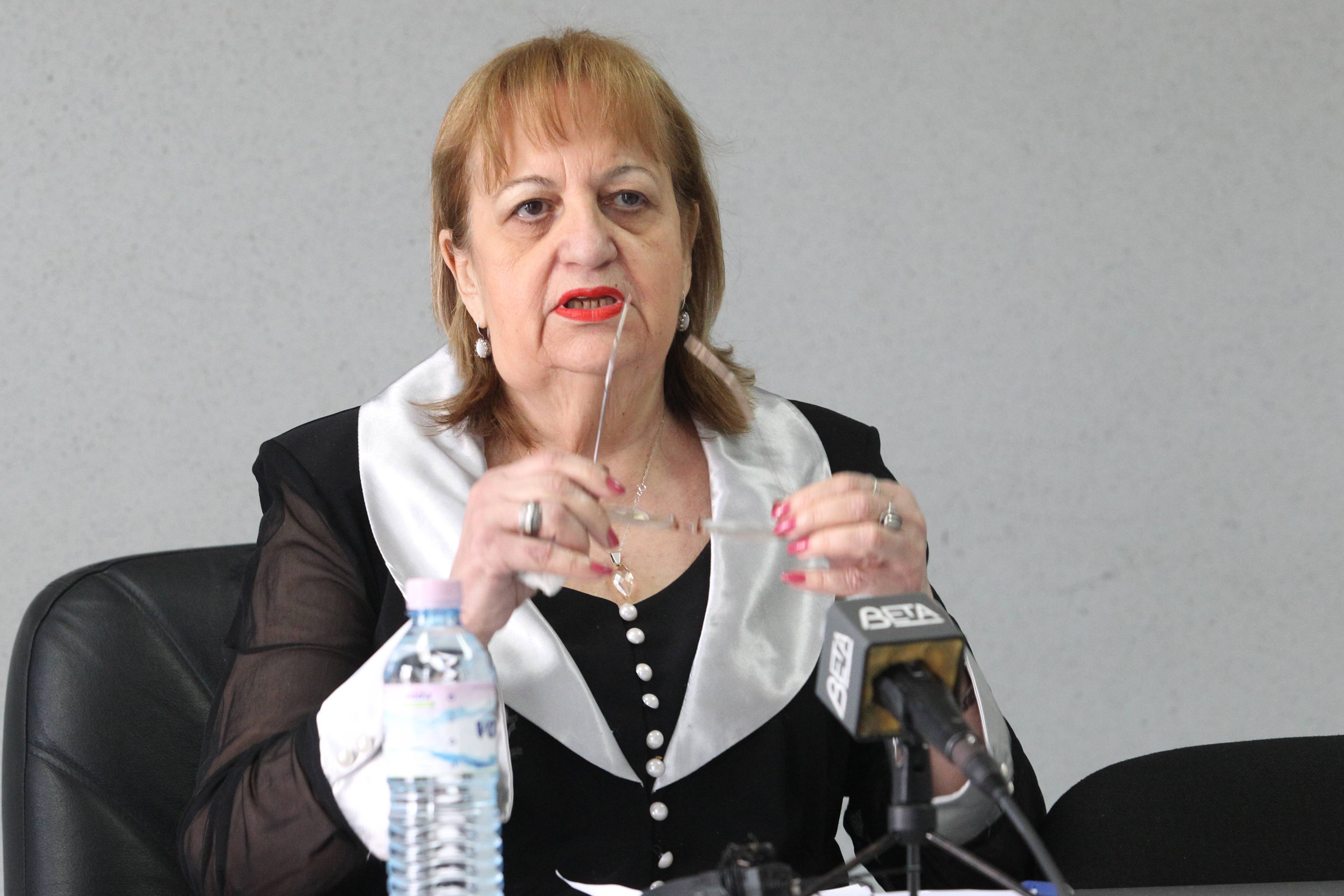 Beograd, 15.04.2021. - Potpredsednica Srpske radikalne stranke (SRS) Vjerica Radeta govori na konferenciji za novinare, danas u Srpskoj radikalnoj stranci u Beogradu. (BETAPHOTO/MILAN OBRADOVIC/MO)