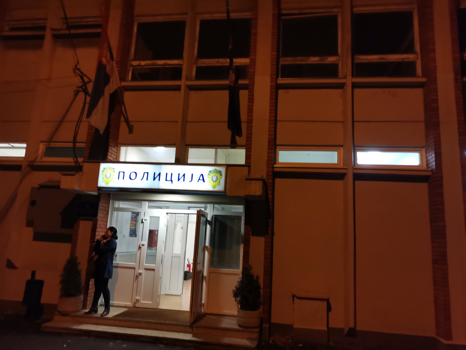 IMG-9c5999c6600ef143a3052afb5b5959fb-V