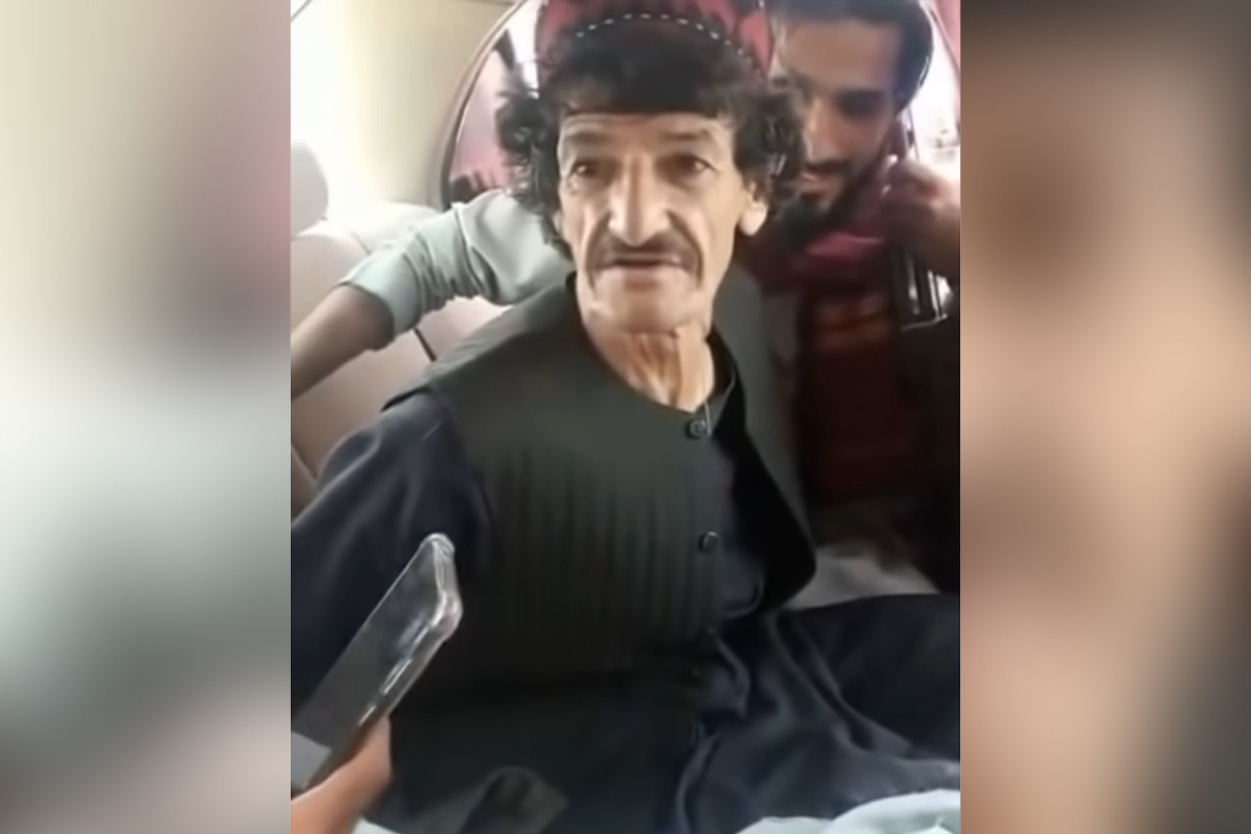 Talibani komicar