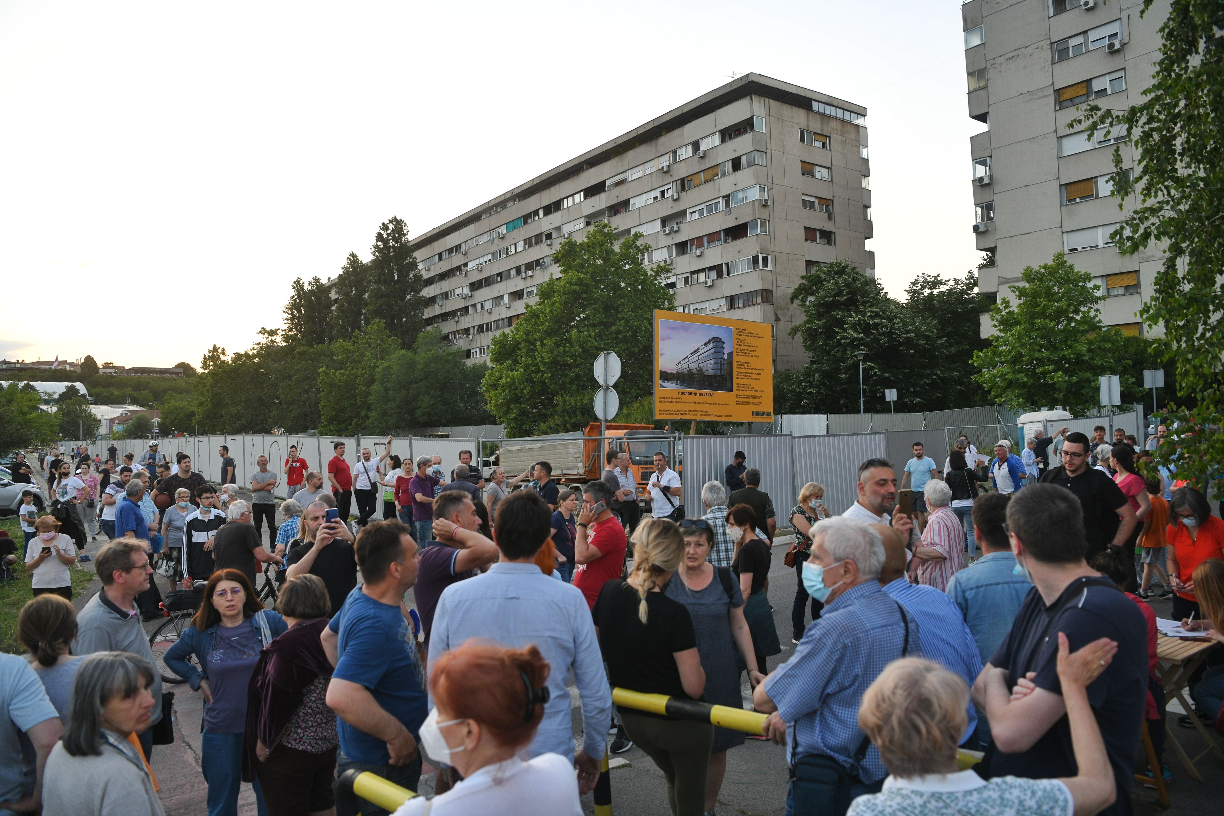 Beograd 08.06.2021. Protest, stanari bloka 37, blok 37, protest protiv izgradnje poslovnog objekta Foto: Filip Krainčanić/Nova.rs