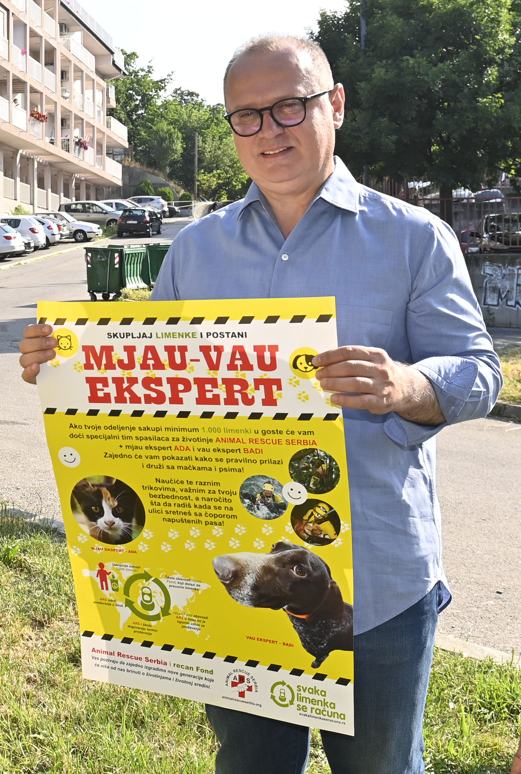 Beograd, 19. juna 2021 - Zamenik gradonacelnika Beograda Goran Vesic obisao je Udruzenje gradjana Animal Rescue Serbia. TANJUG/ BEOINFO/ PREDRAG MITIC/bs