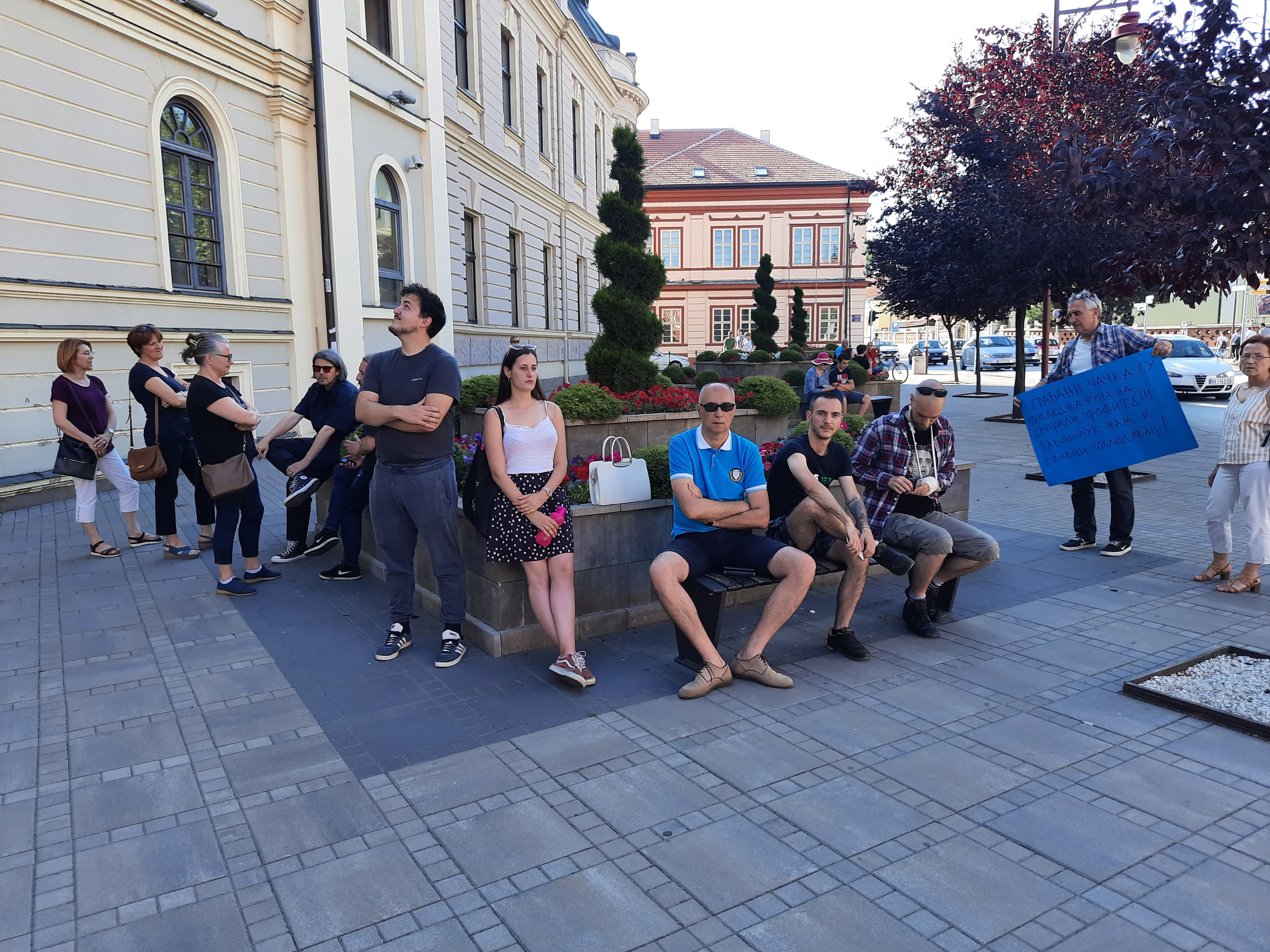 Čačak, 20.06.2021. Proteste, fabrika Sloboda, Čačanska Gradska uprava Foto: Ljubica Sokić/Nova.rs