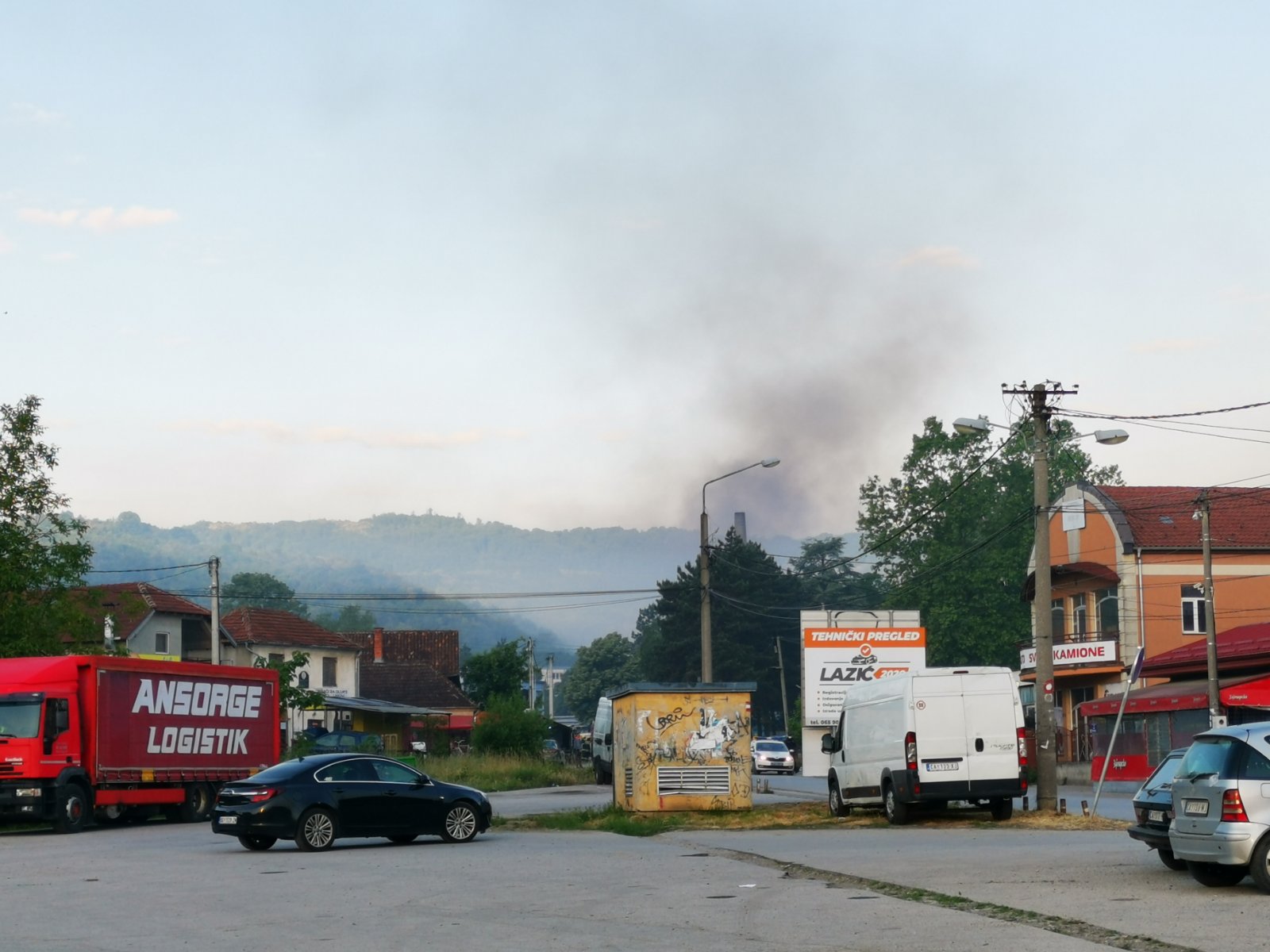 Čačak, 20.06.2021. Fabrika Sloboda Čačak, dim Foto: Nenad Nešović