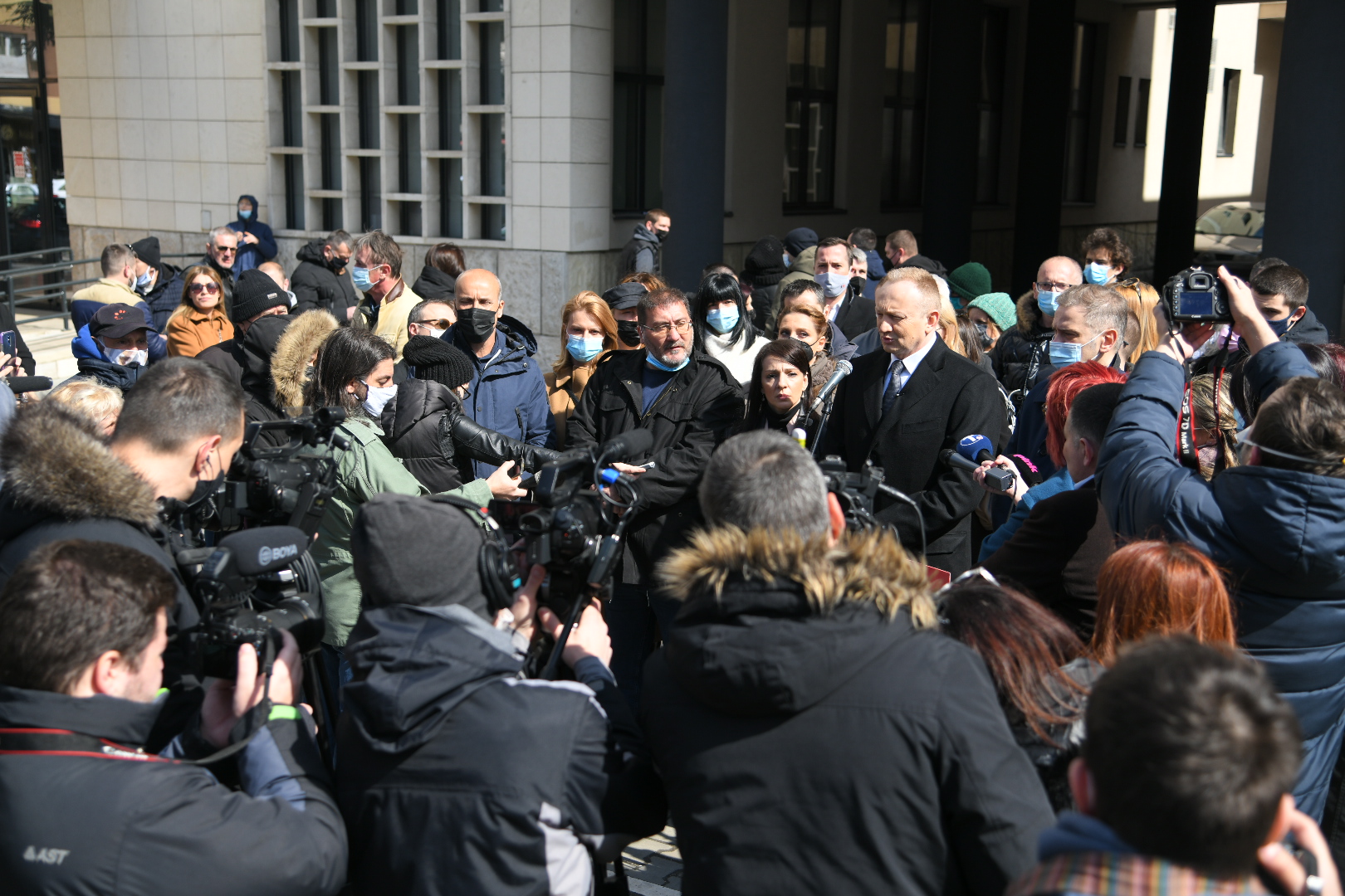 Beograd, 23.03.2021. Konferencija za novinare, KZŠ, Dragan Djilas, Marinika Tepić, Borko Stefanović ispred Drugog osnovnog suda Foto: Nemanja Jovanović/Nova.rs