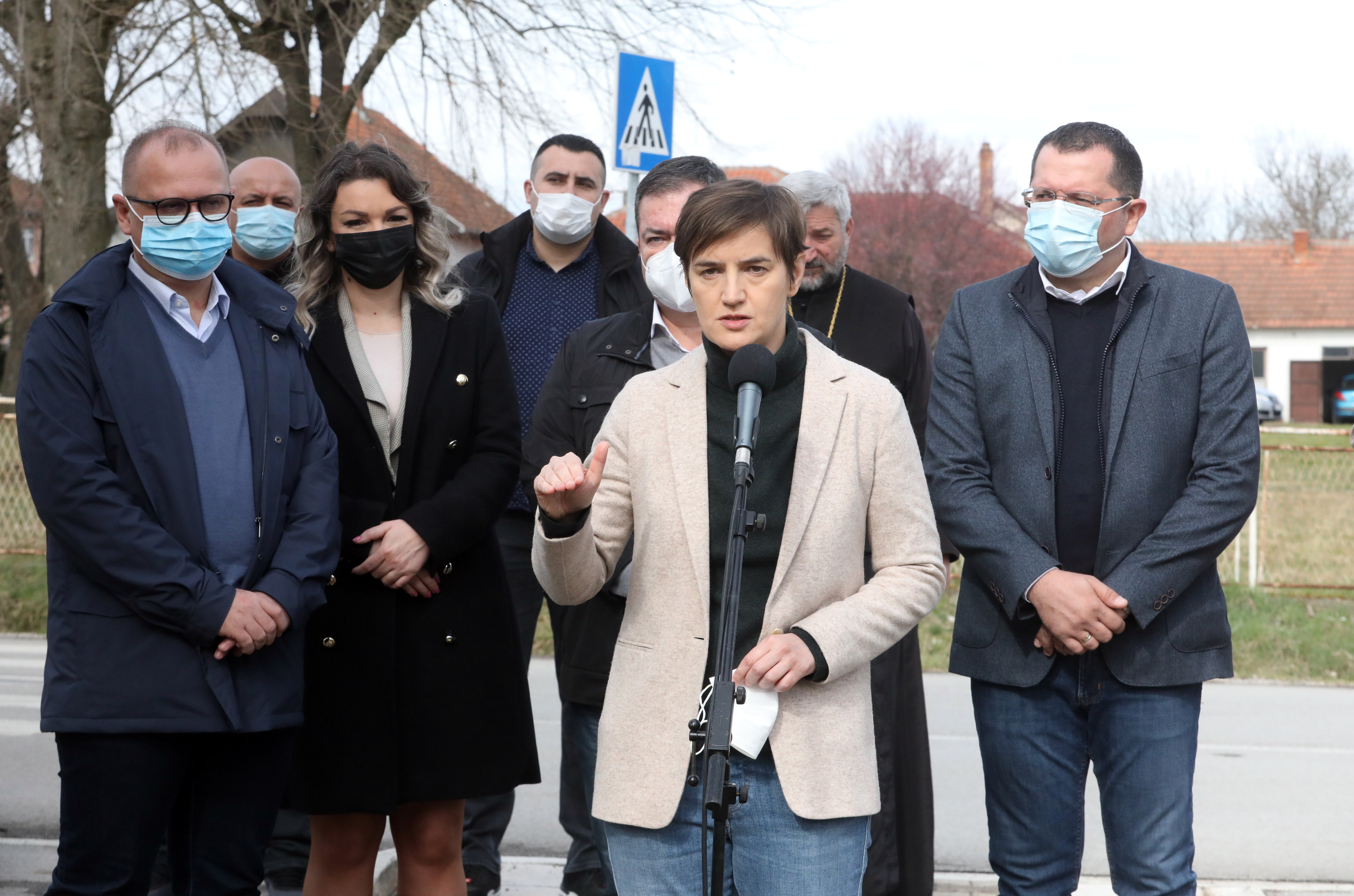 GORAN VESIC, ANA BRNABIC