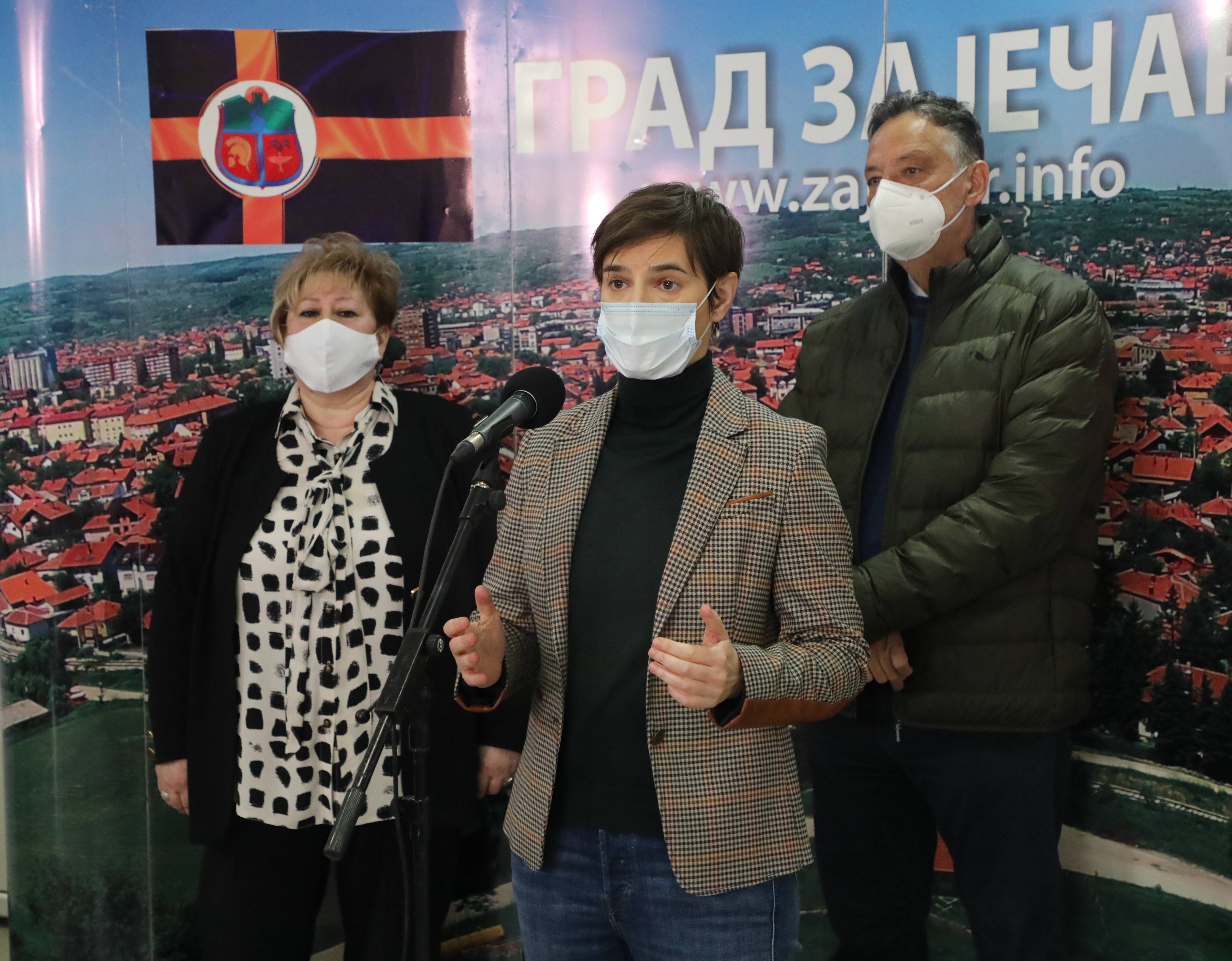 ANA BRNABIC POSETILA ZAJECAR