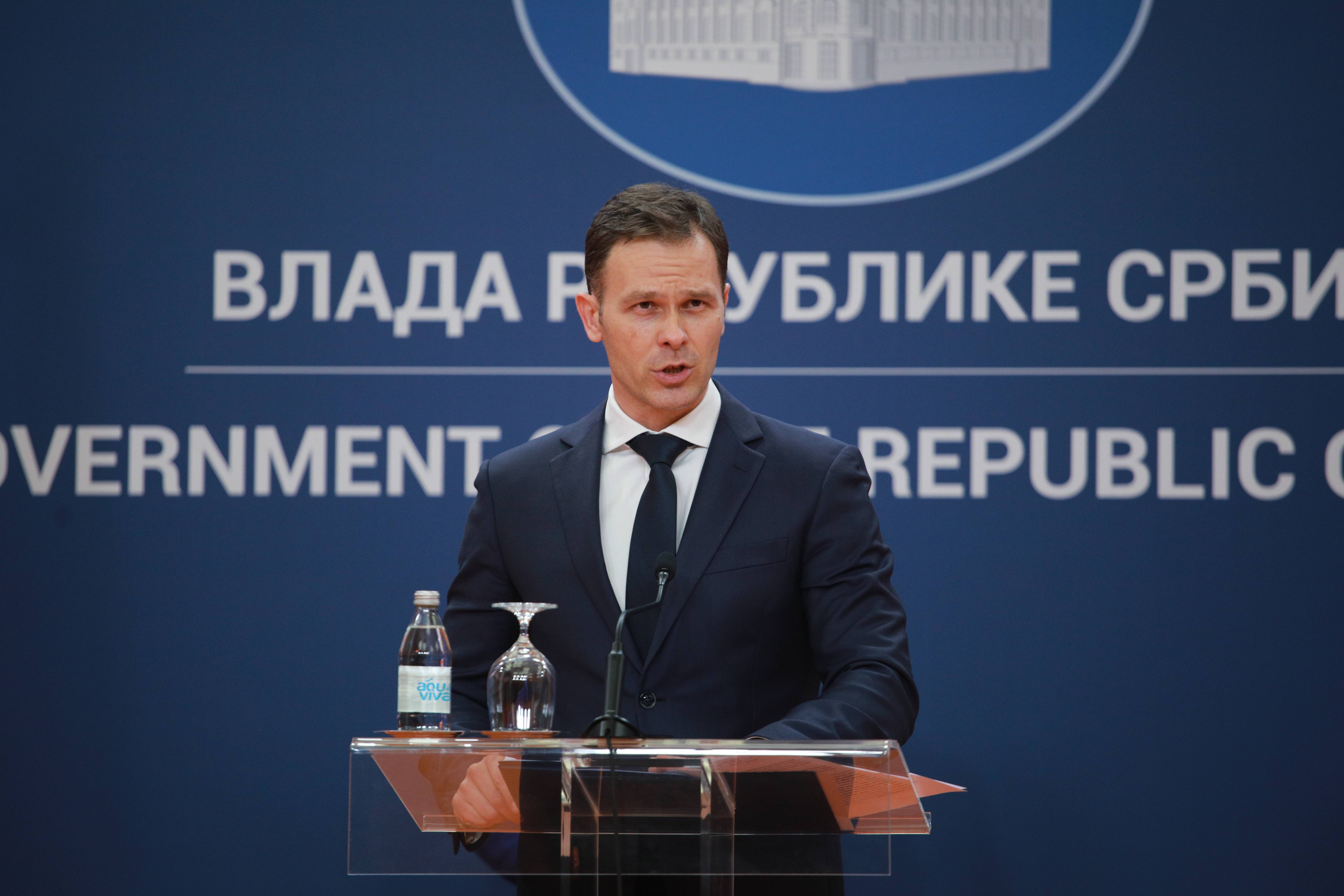 Beograd, 11.02.2021. - Premijerka Ana Brnabic i ministar finansija Sinisa Mali predstavili su novi paket mera podrske privredi i gradjanima, danas u Palati Srbija u Beogradu. (BETAPHOTO/MILOS MISKOV/MO)
