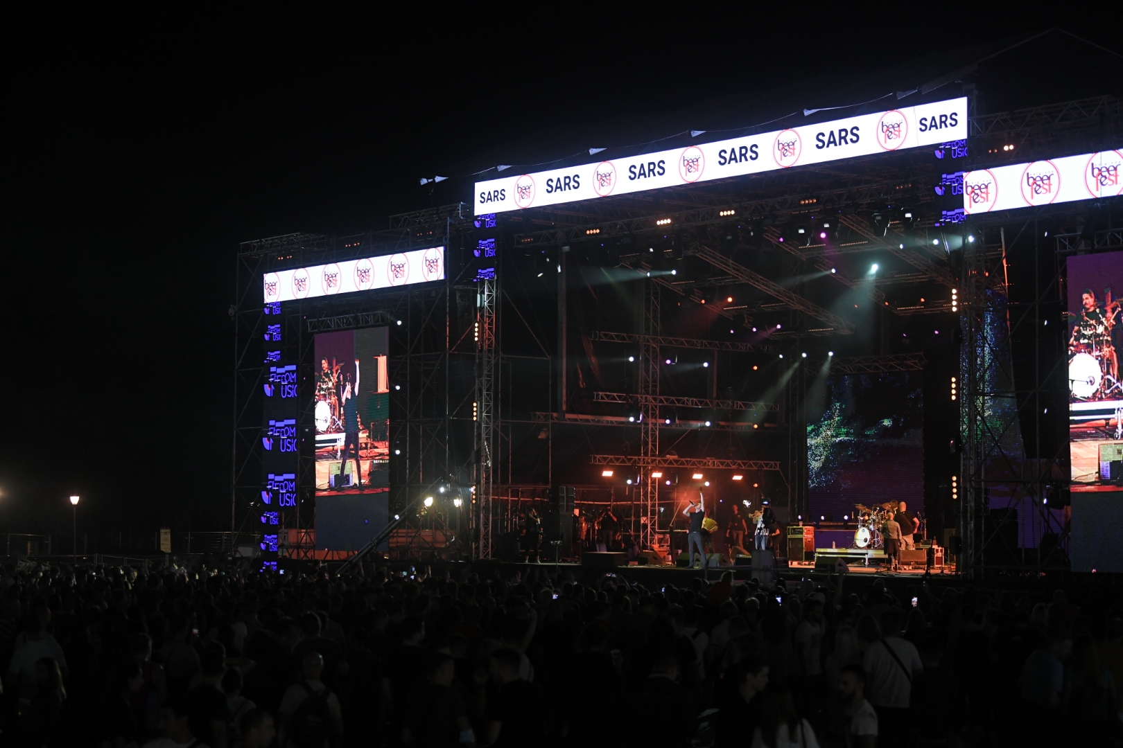 Beograd 20.08.2021. SARS, S.A.R.S. Treće veče Beogradskog Bir festa na Ušću, Ušće, Belgrade Beer Fest, Beogradski Bir Fest,  2021, Muzički festival Belgrade Beer fest 2021. Foto: Dragan Mujan/Nova.rs