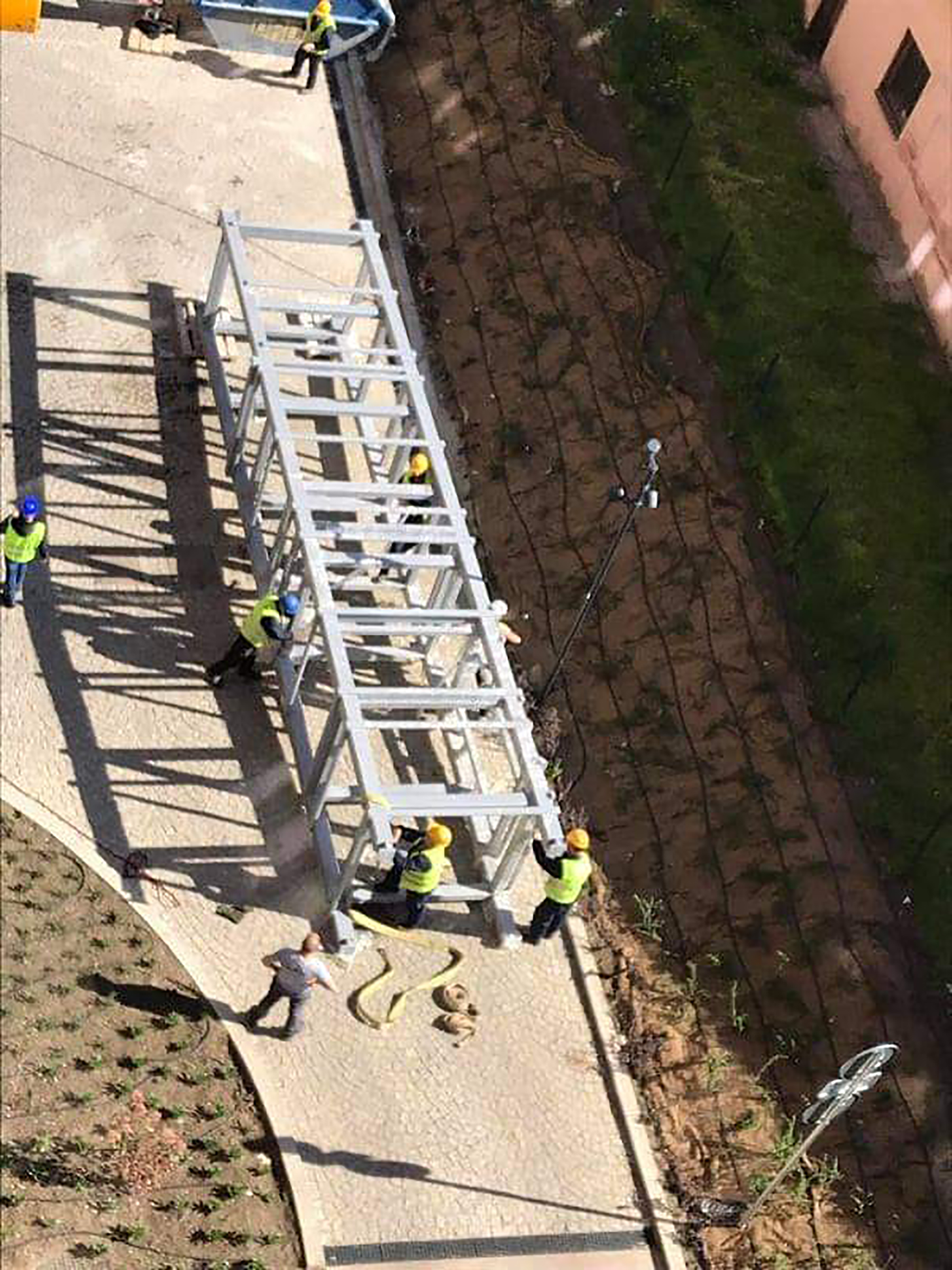 Gradilište, lift prosledio Ratko Femić