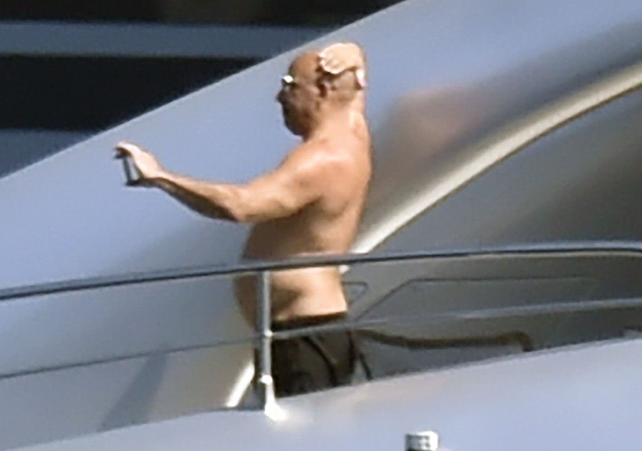 *EXCLUSIVE* *WEB MUST CALL FOR PRICING* The American Actor Vin Diesel flaunts his belly as he goes shirtless while enjoying a family fun day in Portofino!