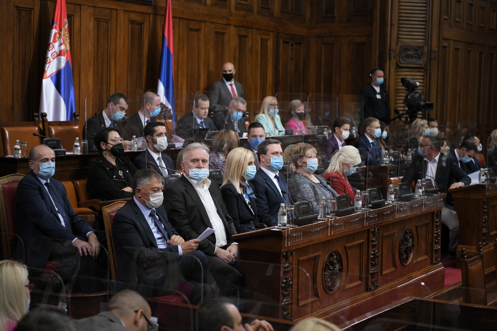 Beograd 28.10.2020. Skupština Srbije, poslanici, početak sednice, poslaničke klupe Foto: Dragan Mujan/Nova.rs