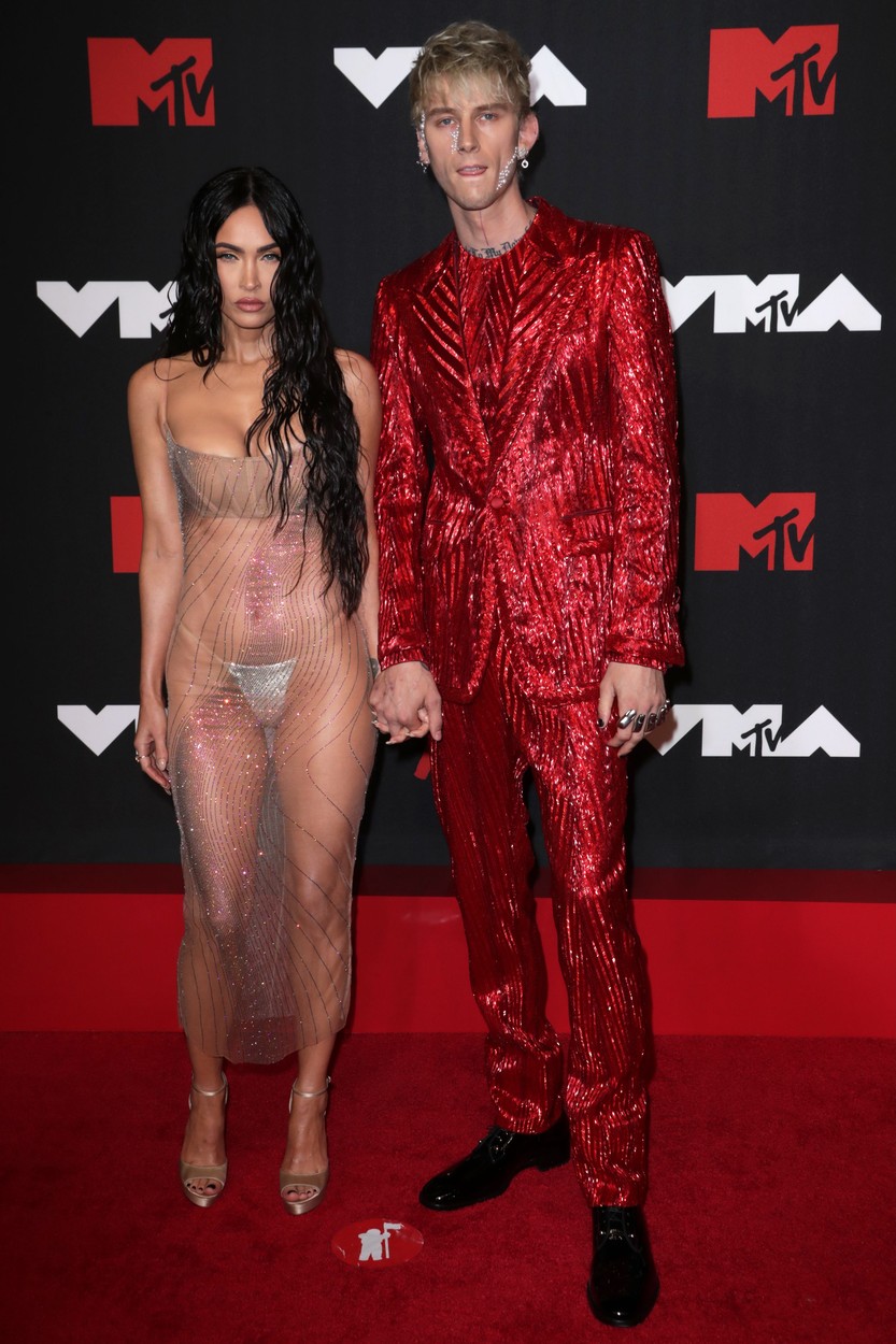 Megan Fox and Machine Gun Kelly
MTV Video Music Awards, Arrivals, New York, USA - 12 Sep 2021,Image: 631803399, License: Rights-managed, Restrictions: , Model Release: no, Credit line: Matt Baron / Shutterstock Editorial / Profimedia