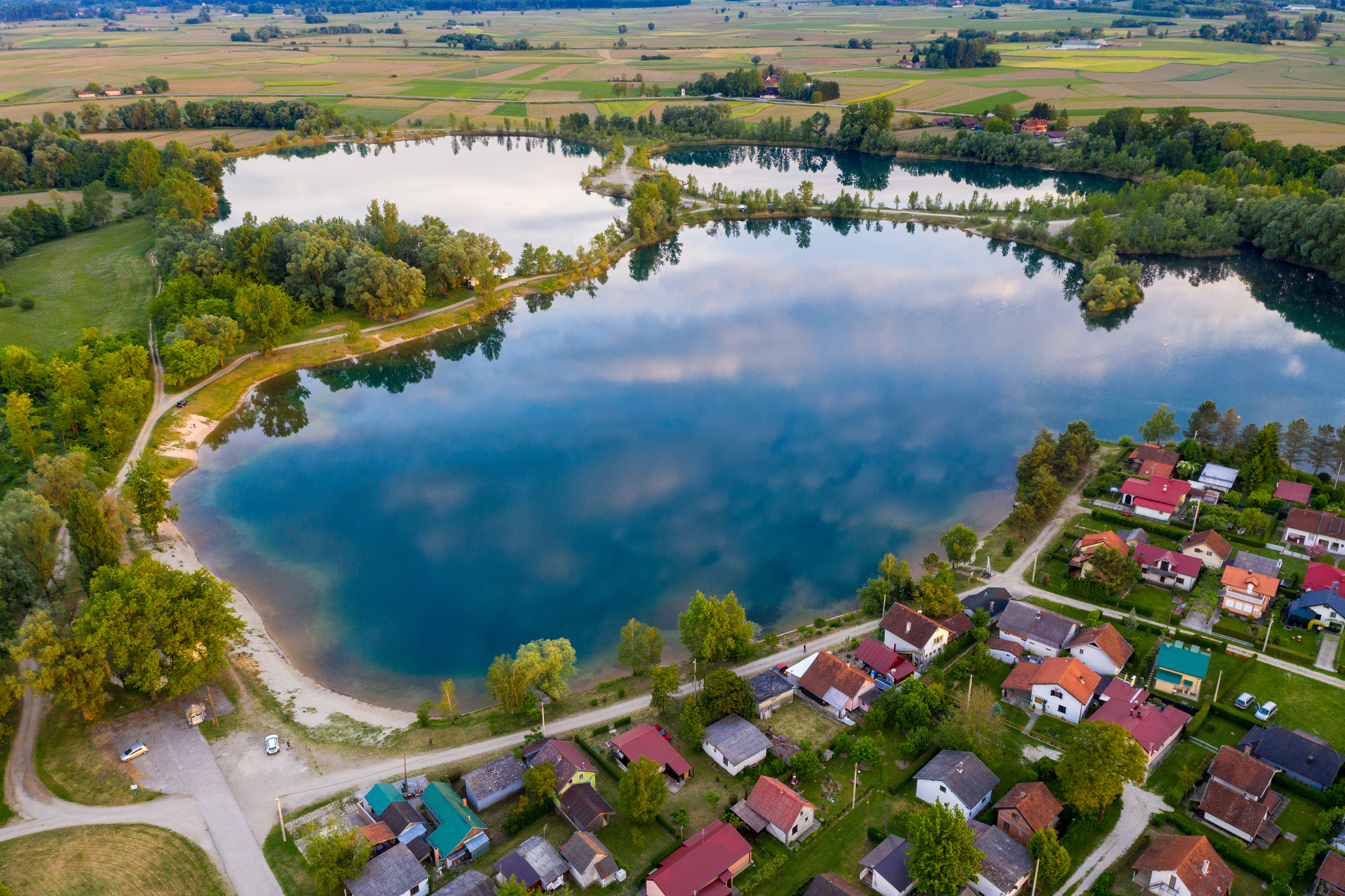 Jezero Čingi Lingi, kod Molva, Hrvatska Foto: Shutterstock