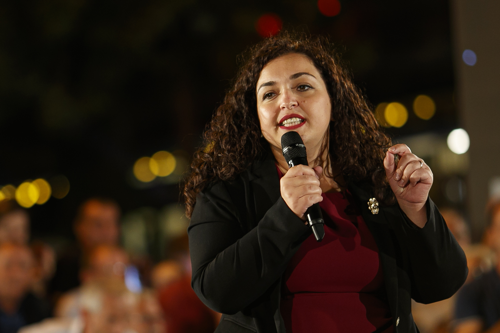 Vjosa Osmani hodls a speech during a pre electoral rally in Prizren