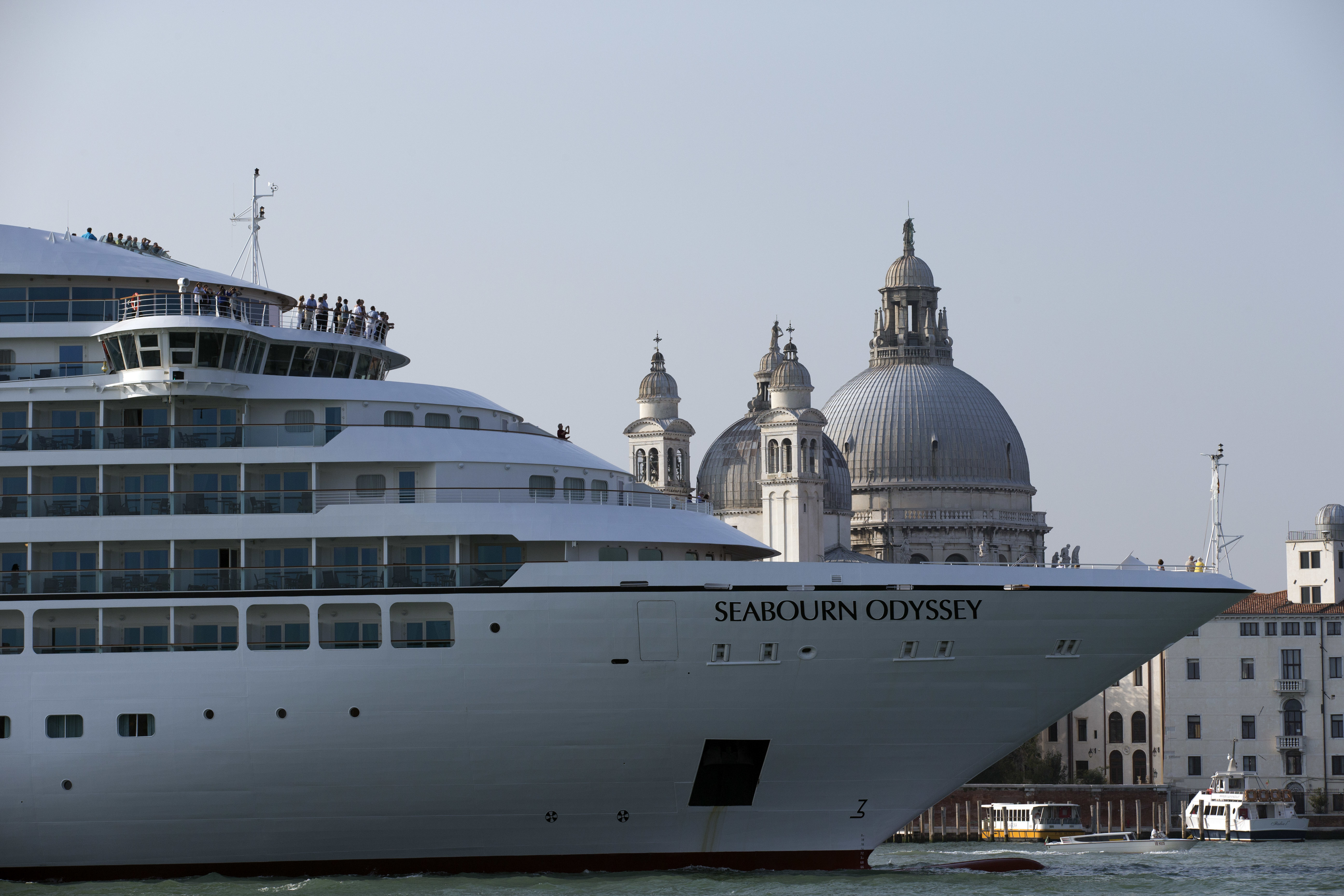 Italy Venice Cruise Ban