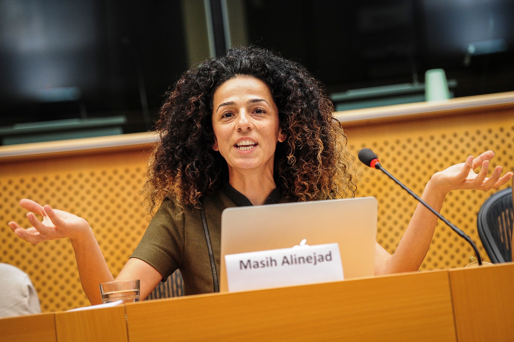 Discussion on burkini ban