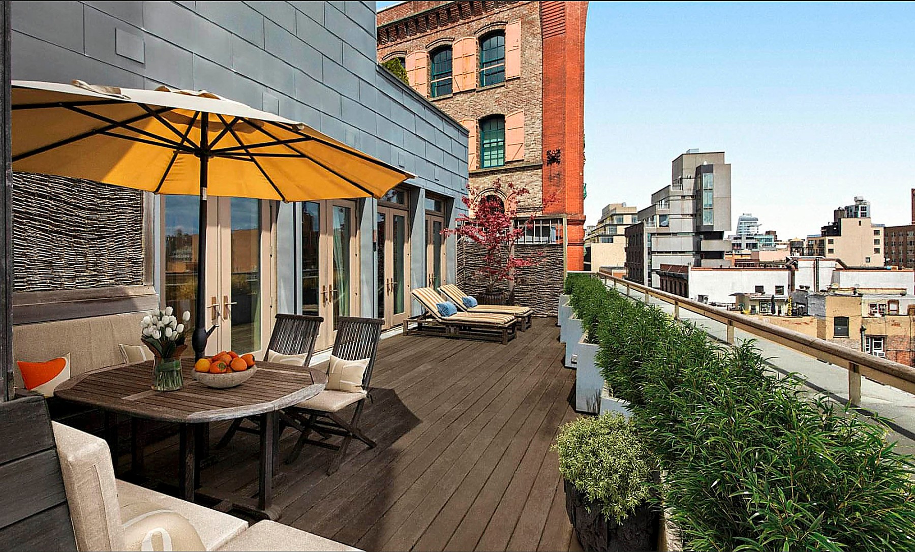 David Bowie's NY Apartment Was Sold For $16.8 Million Dollars
