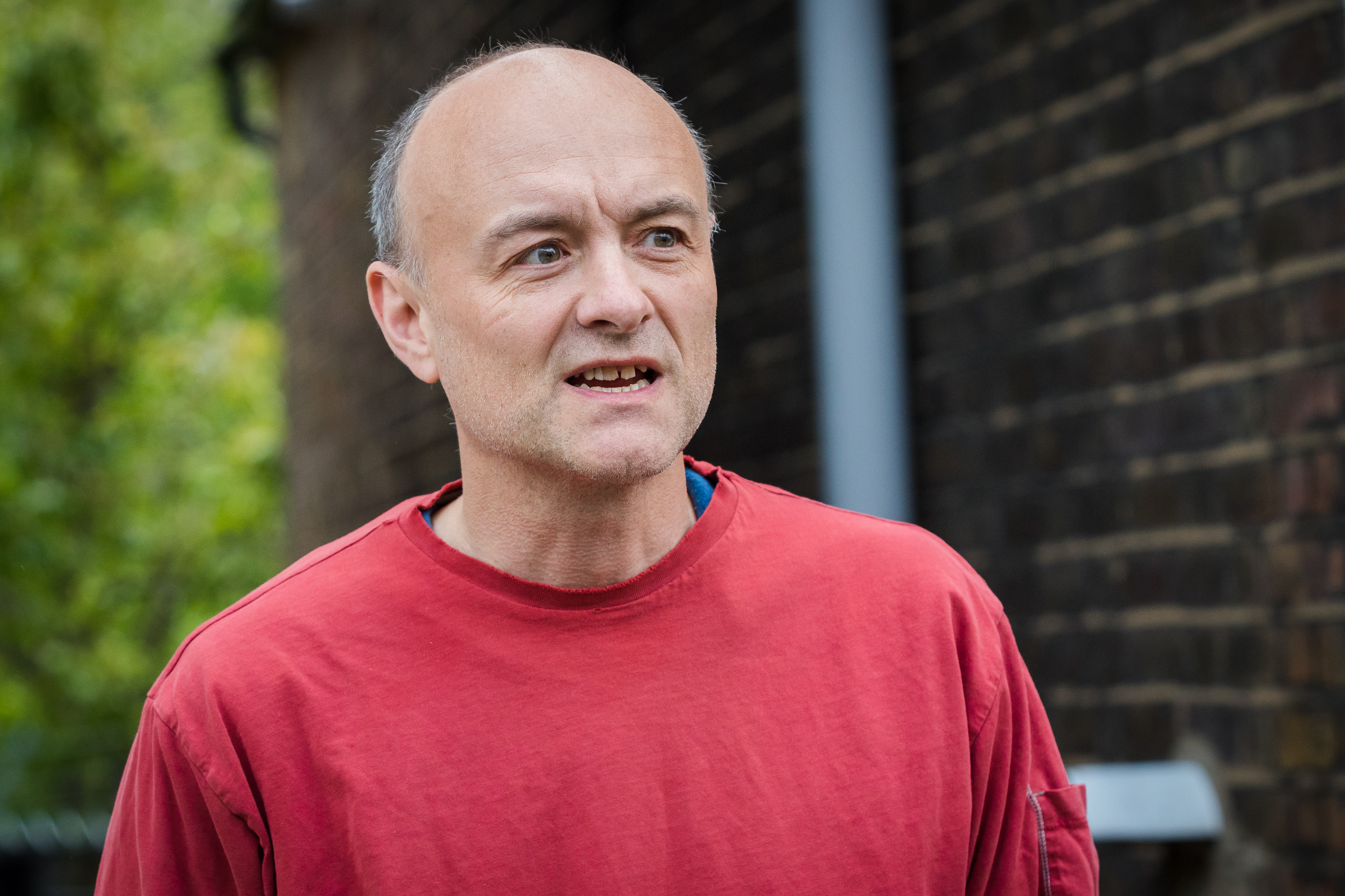 Dominic Cummings speaks to the media, in London