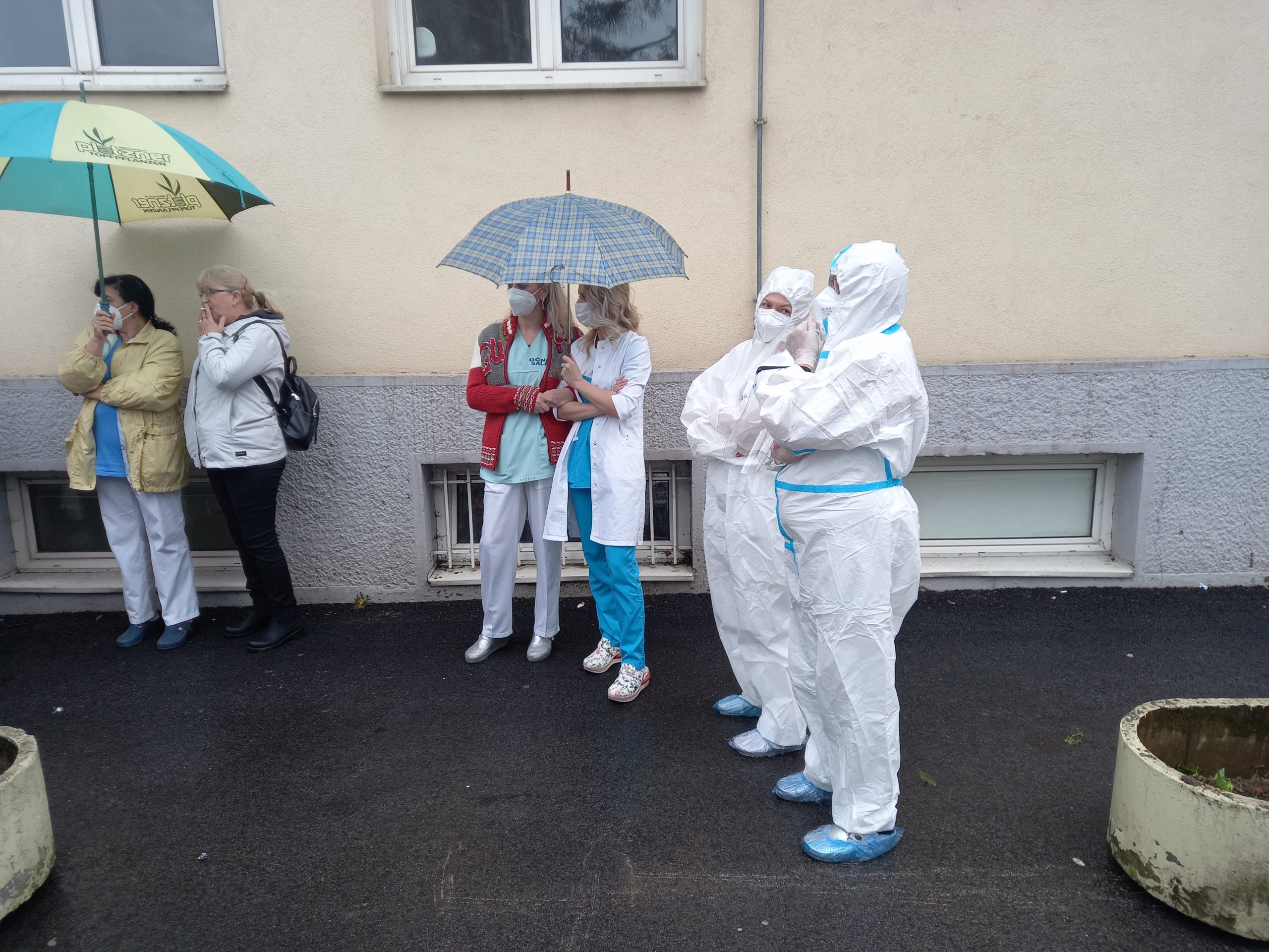 Kraljevo - protest ispred bolnice