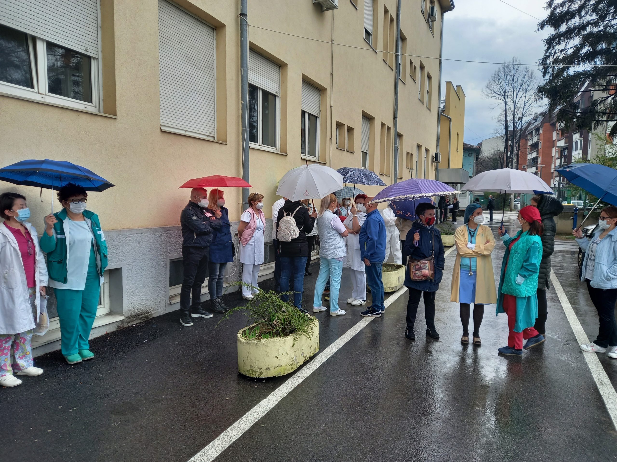 Kraljevo - protest ispred bolnice