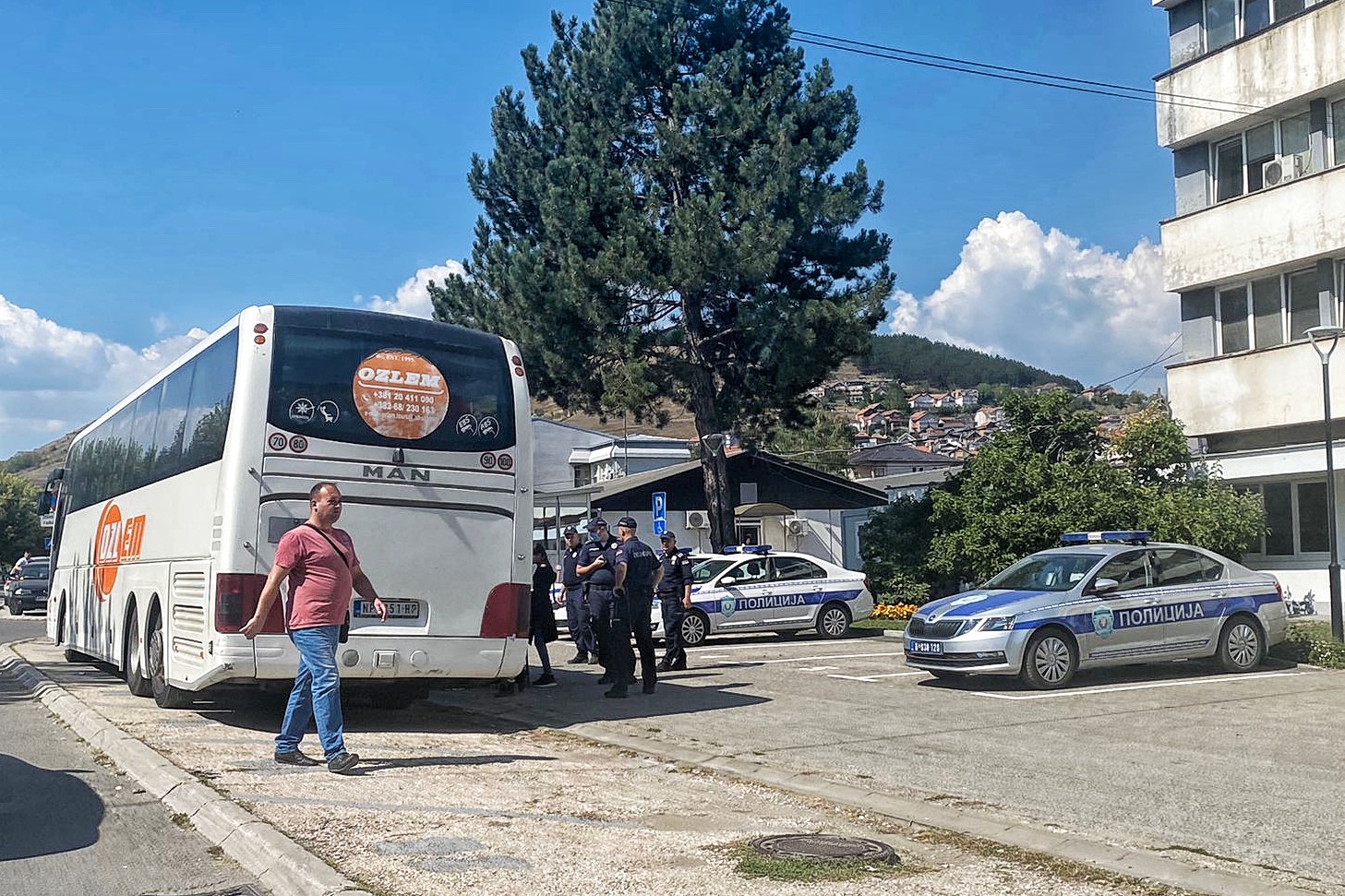 9a050ecb-c0ab-4574-8c00-aa19a5e9c2c6