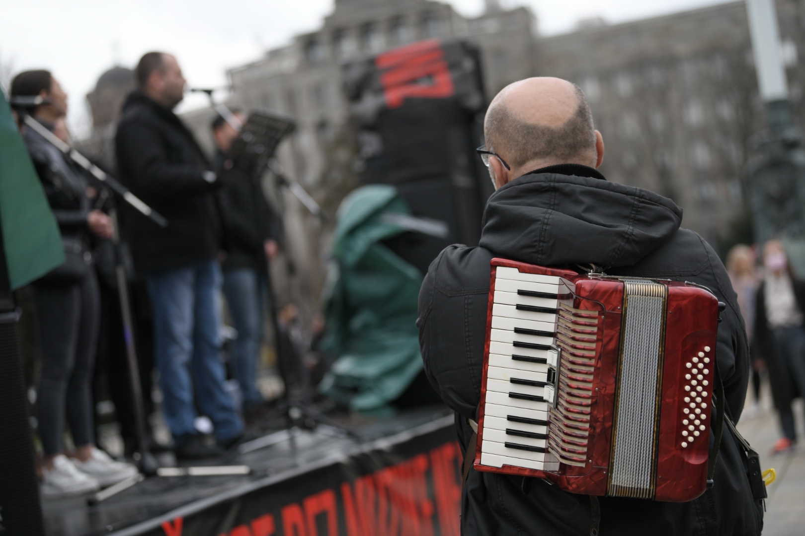 Beograd, 14.03.2021. Protest muzičara ispred Skupštine, muzičari Foto: Dragan Mujan/Nova.rs
