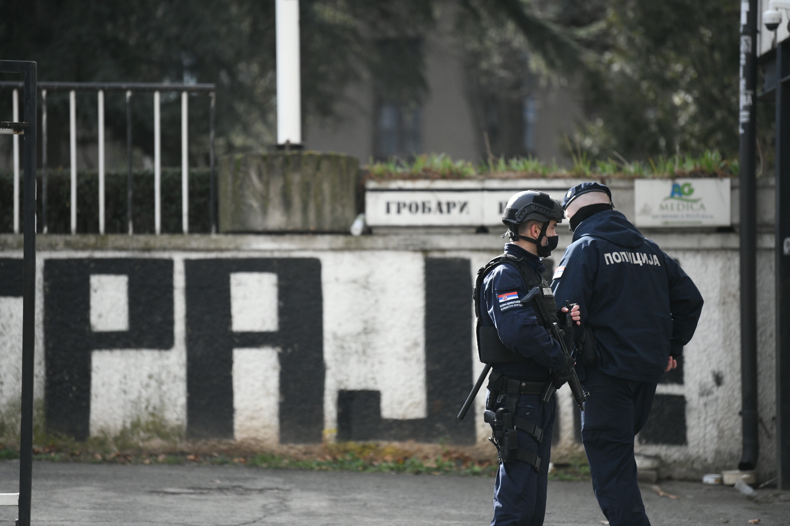 Beograd 04.02.2021. Policija ispred stadiona fudbalskog kluba Partizan, Partizan, žandarmerija Foto: Vesna Lalić/Nova.rs