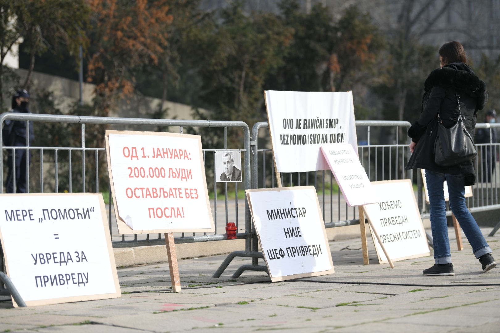 fotodana Beograd 06. februar 2021. Protest malih privrednika ispred Skupstine Srbije Foto:Dragan Mujan/Nova.rs