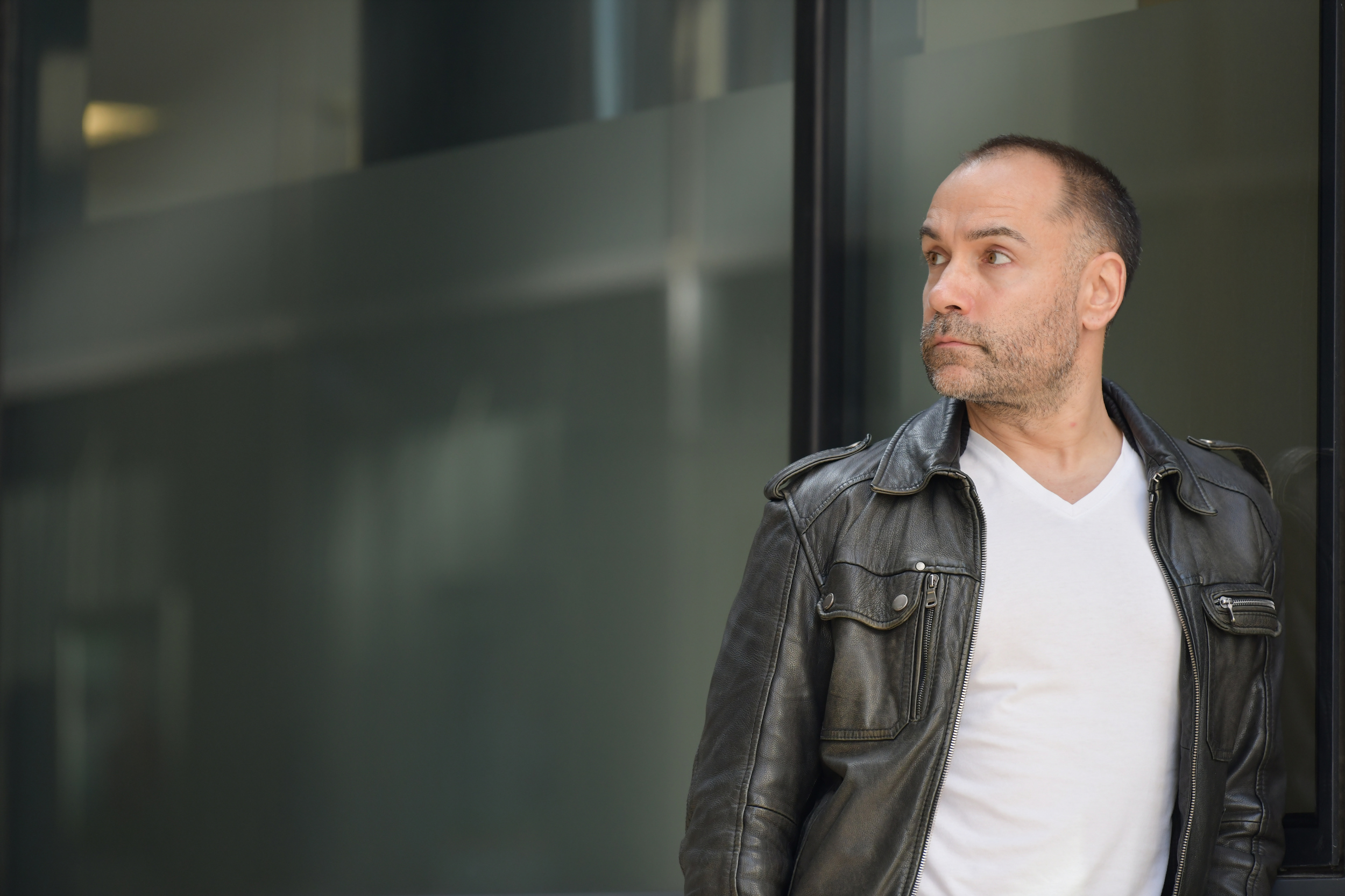 beograd 31.4.2021 intervju,  Srđan Timarov glumac