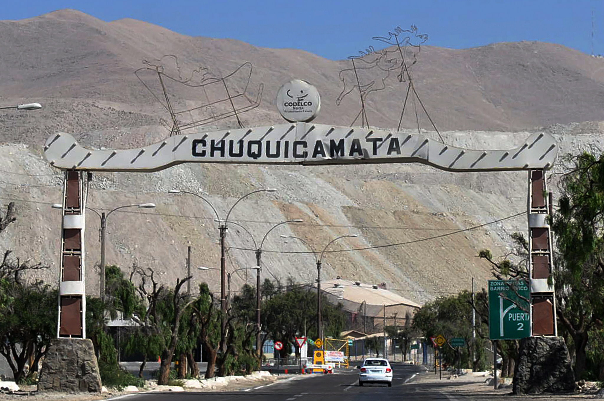 Strike in Chile pushes up world copper price Cile Cileanski rudnik Eskondida