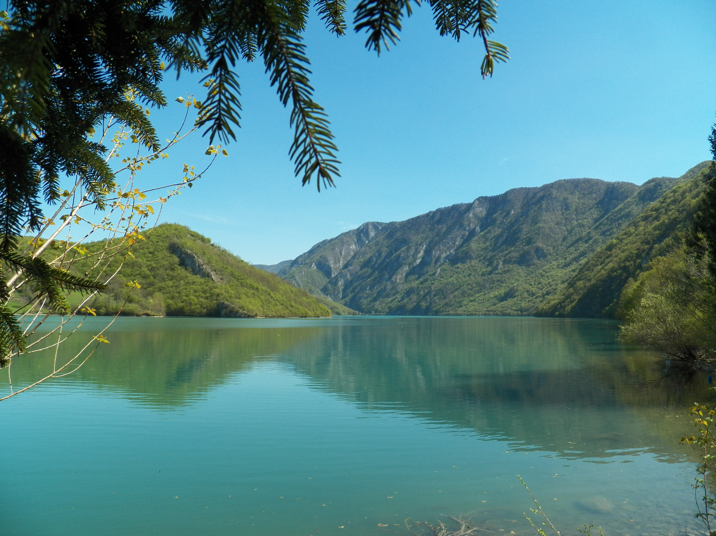 1623751273-Jezero-Perucac-Ranko-Milanovic-2.JPG