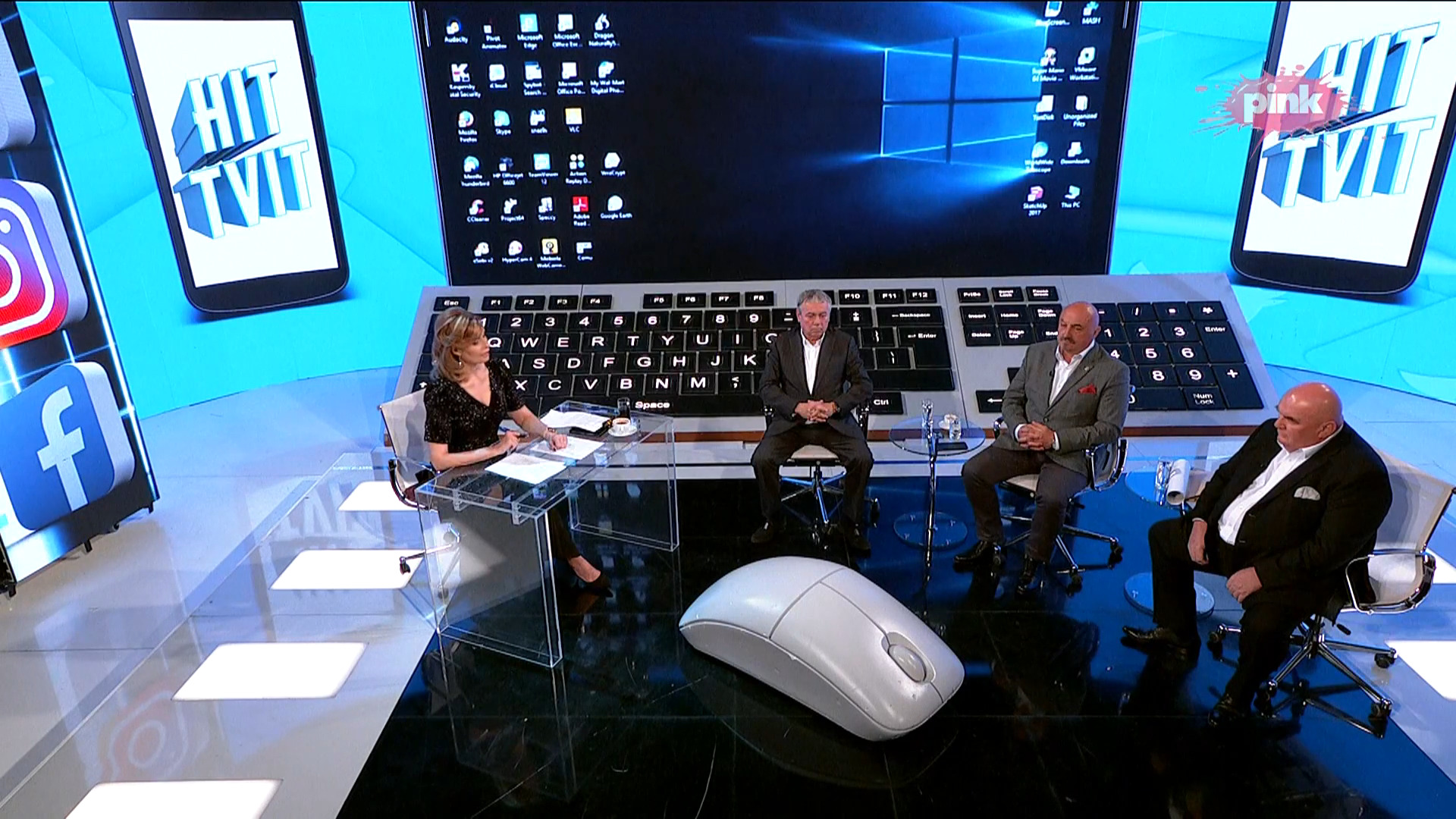 Verica Bradic, Mica Jovanovic, Goran Petronijevic i Dragan Markovic Palma emisija hit tvit na televiziji pink